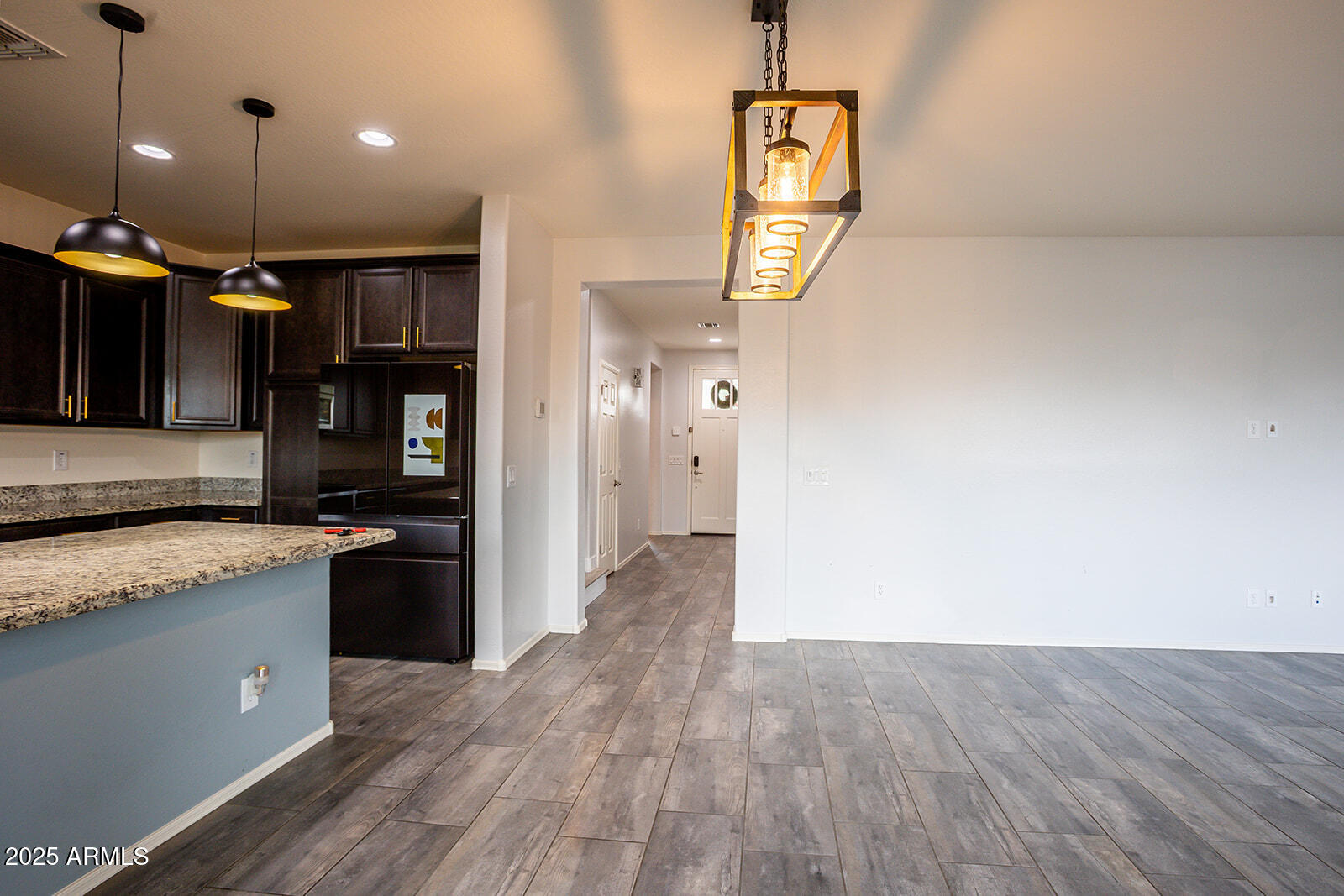 3312 E Russell Street