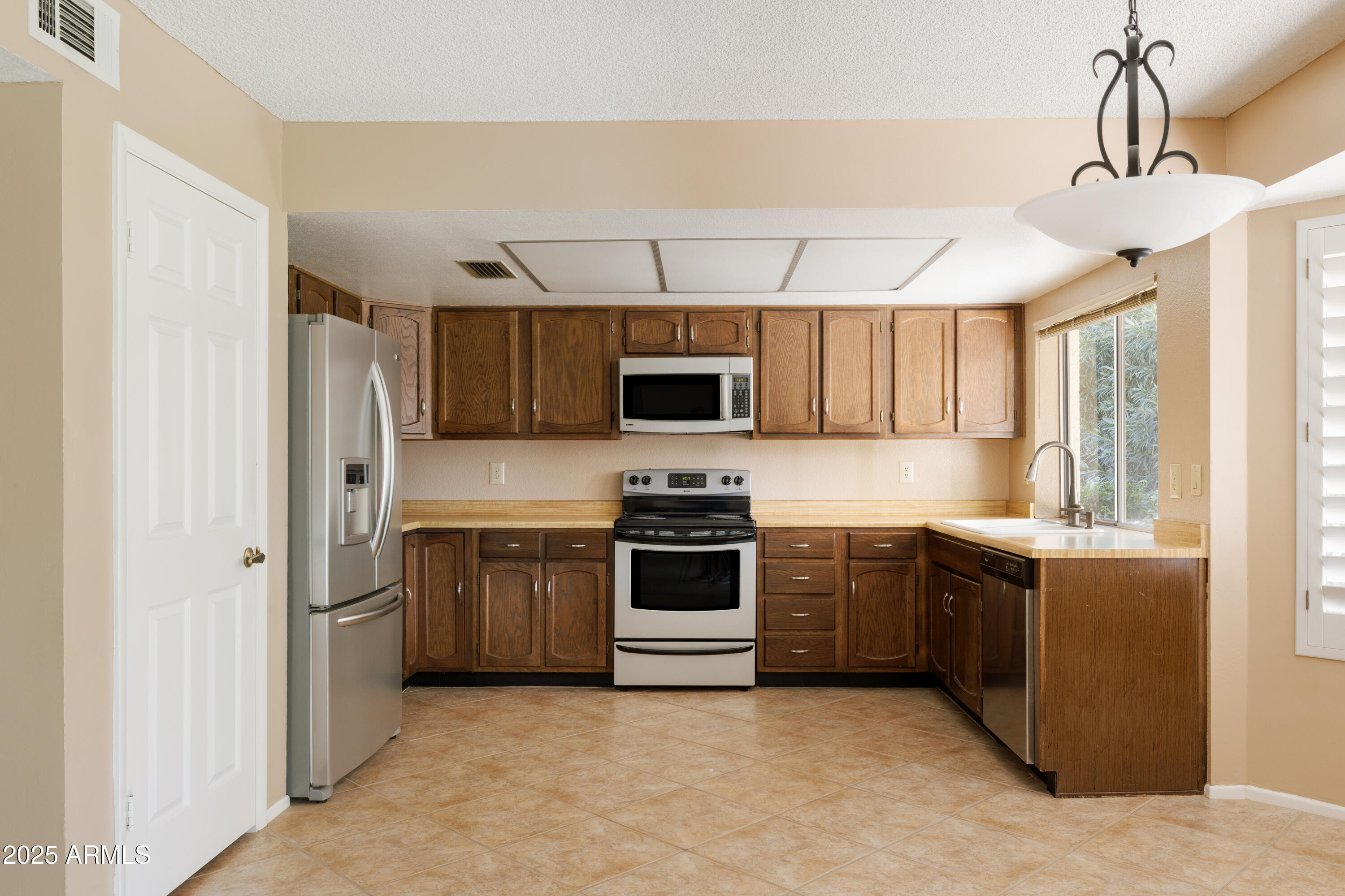 4329 W VILLA THERESA Drive