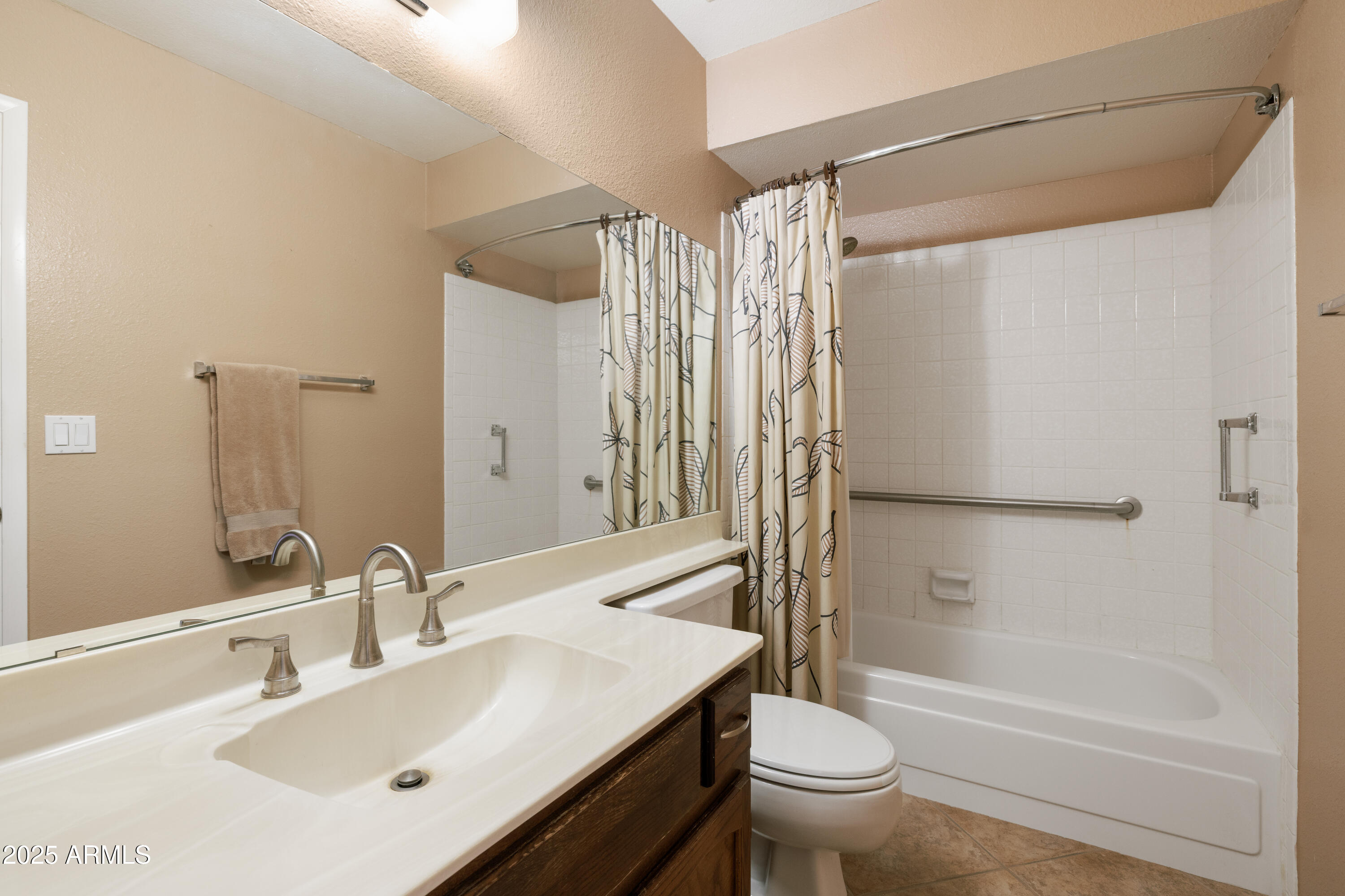 4329 W VILLA THERESA Drive