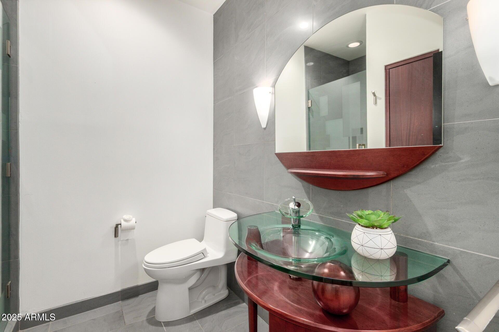 8989 N GAINEY CENTER Drive, 133