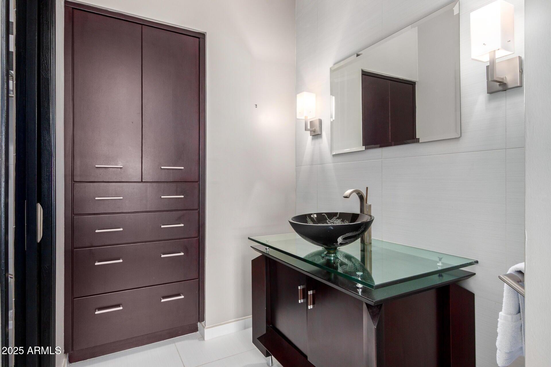 8989 N GAINEY CENTER Drive, 133