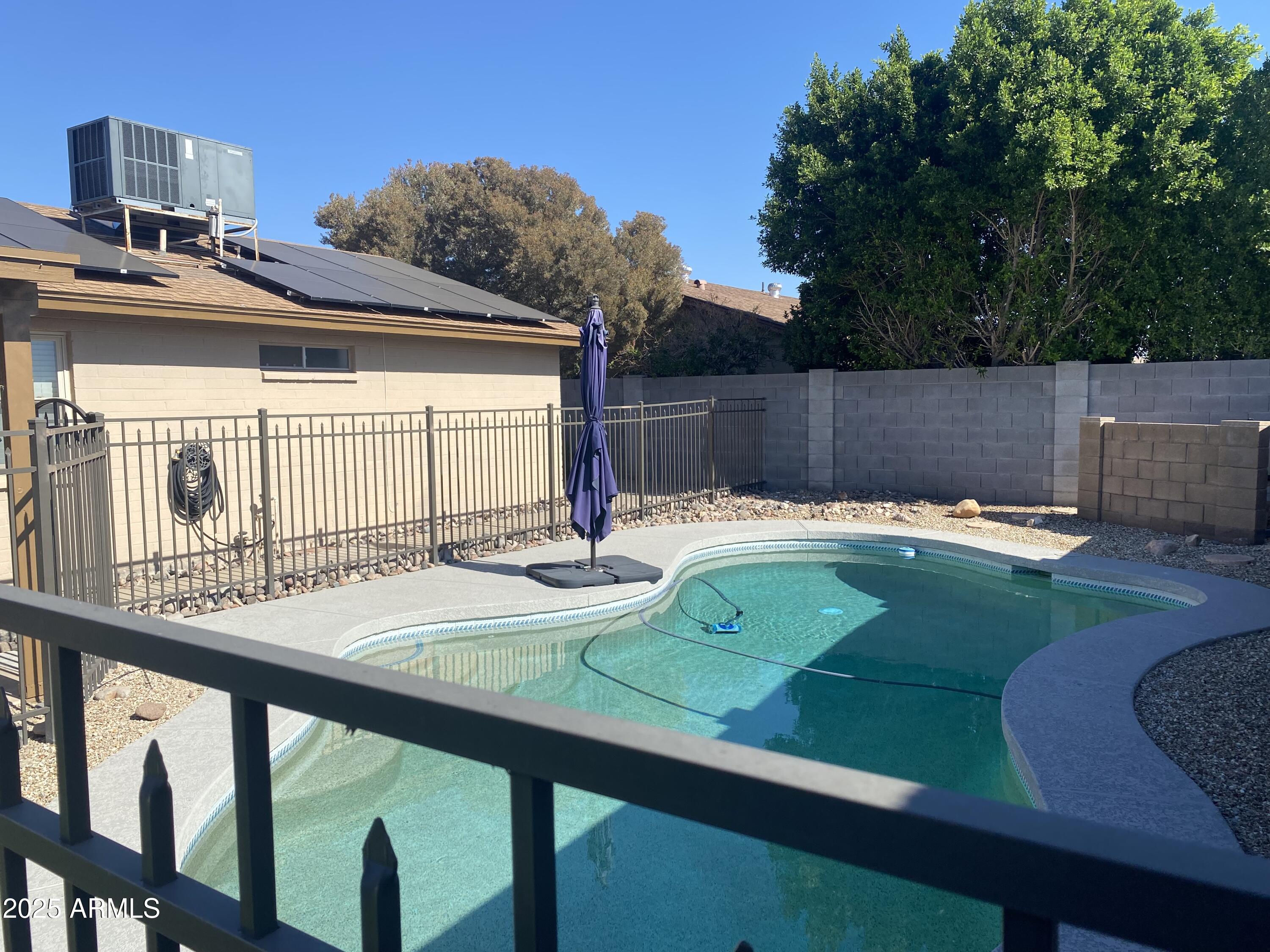 4333 W BOBBIE Terrace