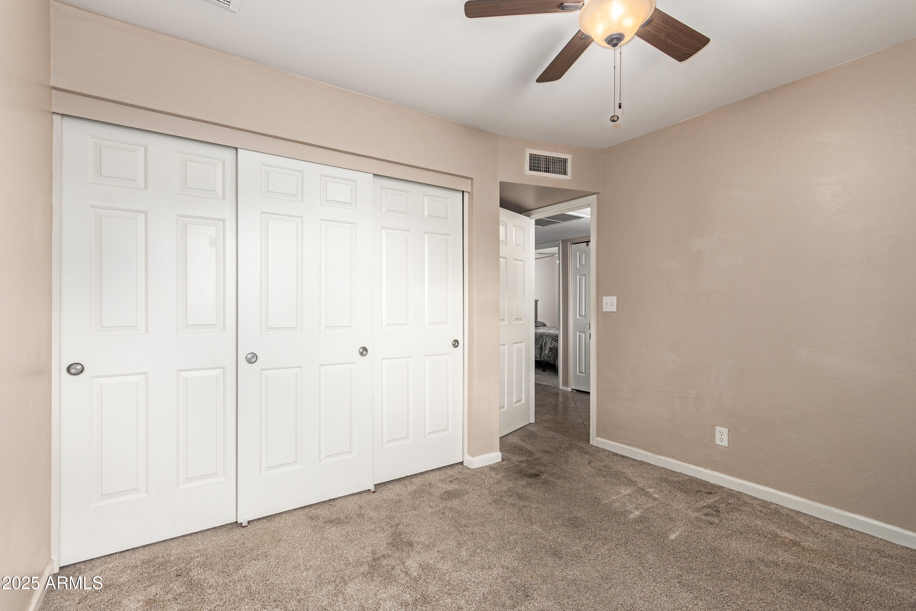 4333 W BOBBIE Terrace