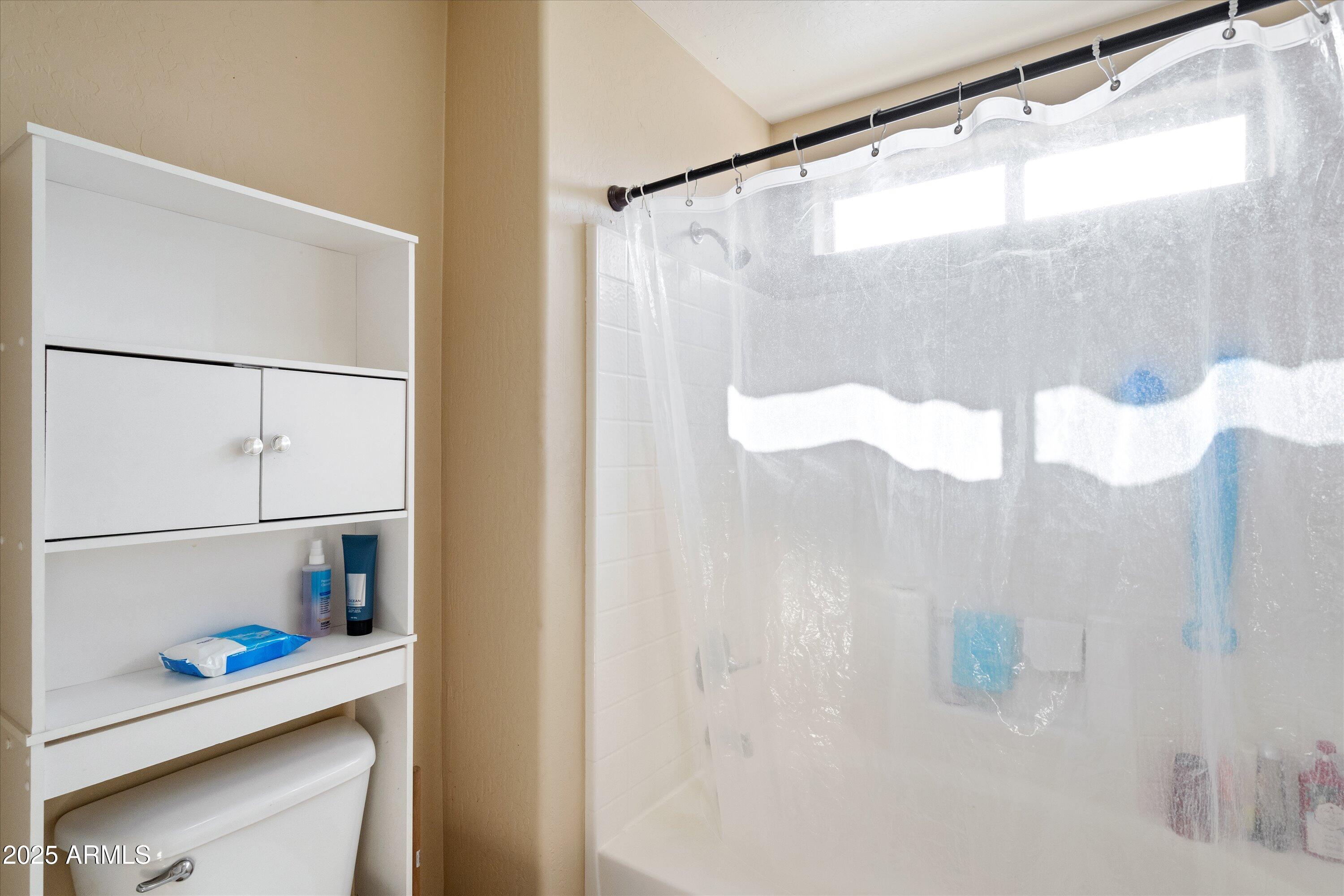 12617 W CLARENDON Avenue