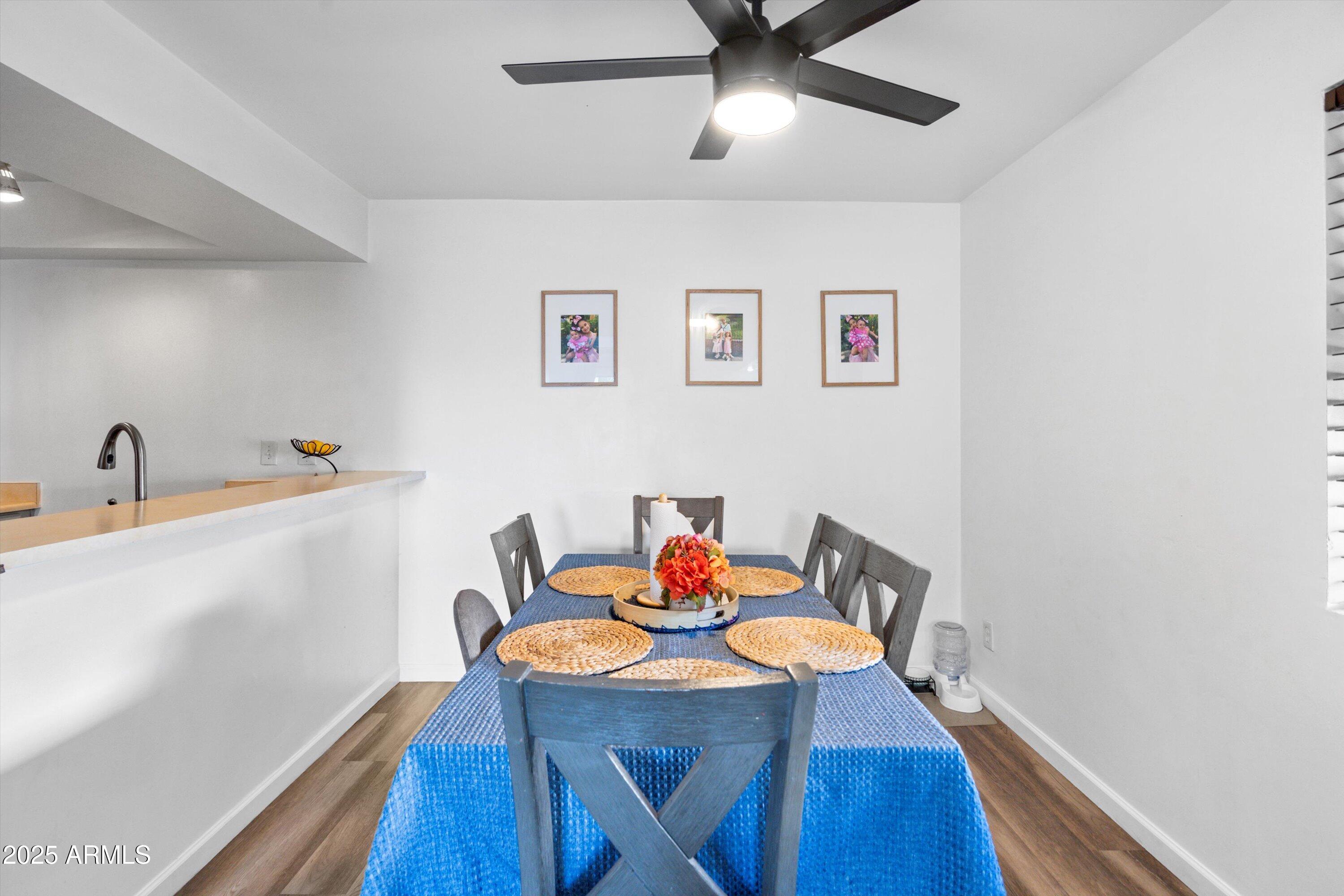 1430 W LA JOLLA Drive