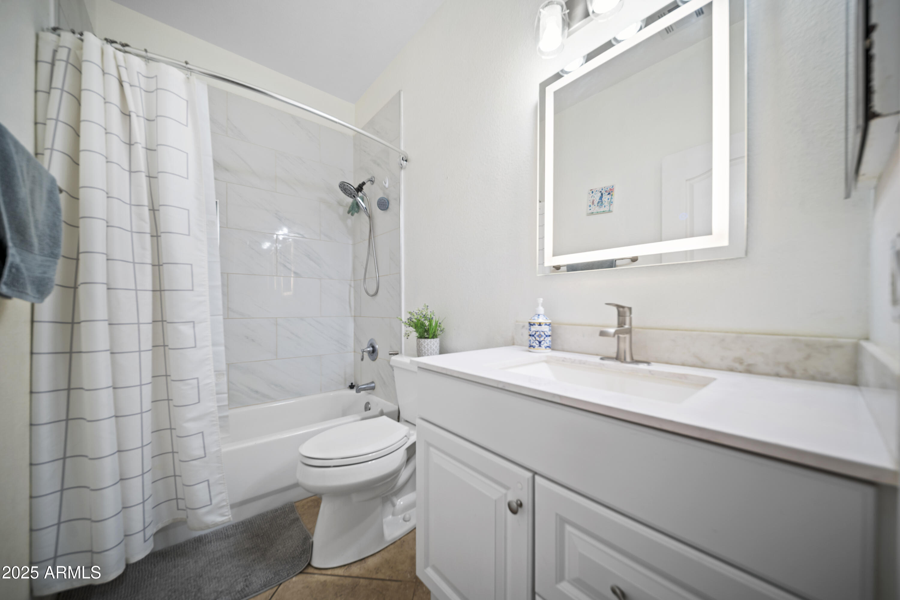 4010 E Sundance Court