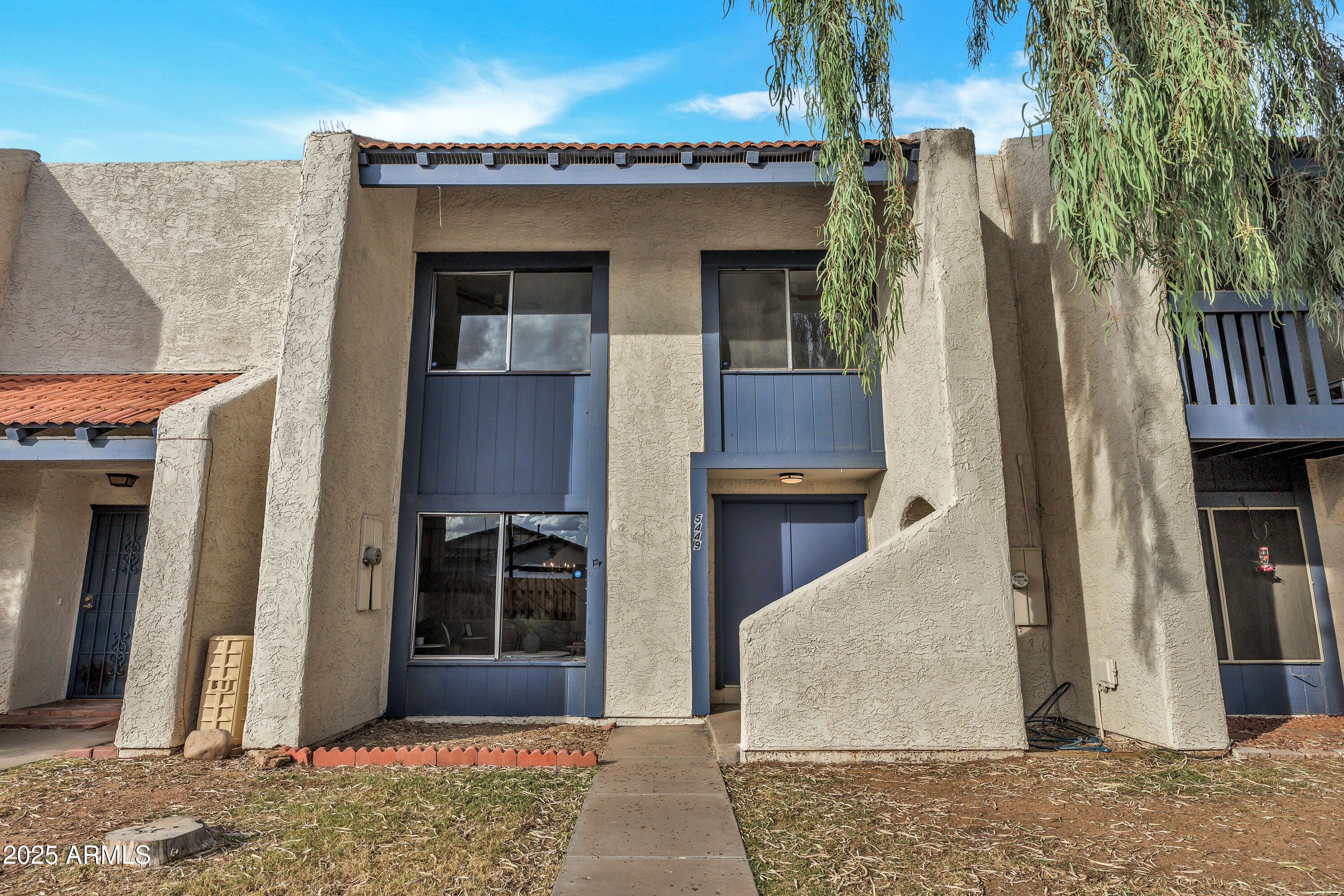 5449 W EL CAMINITO Drive