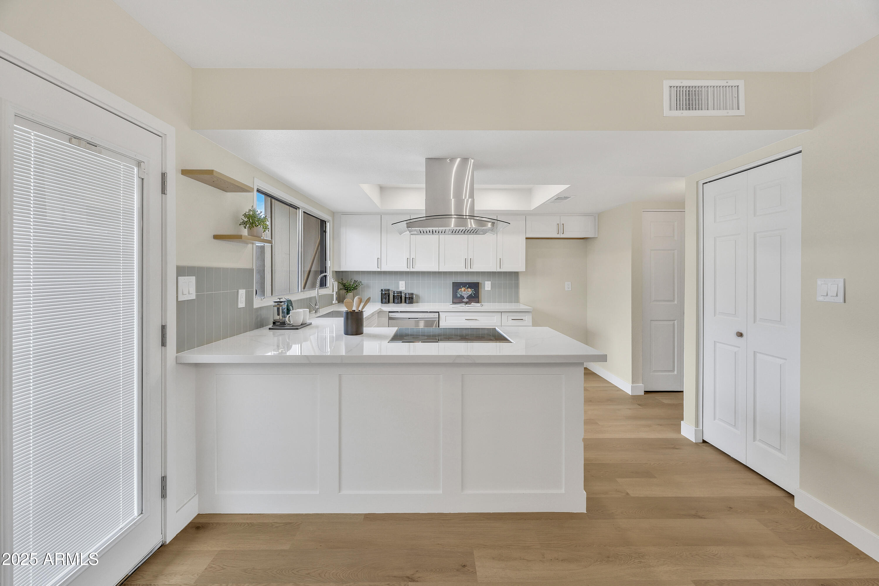 5449 W EL CAMINITO Drive