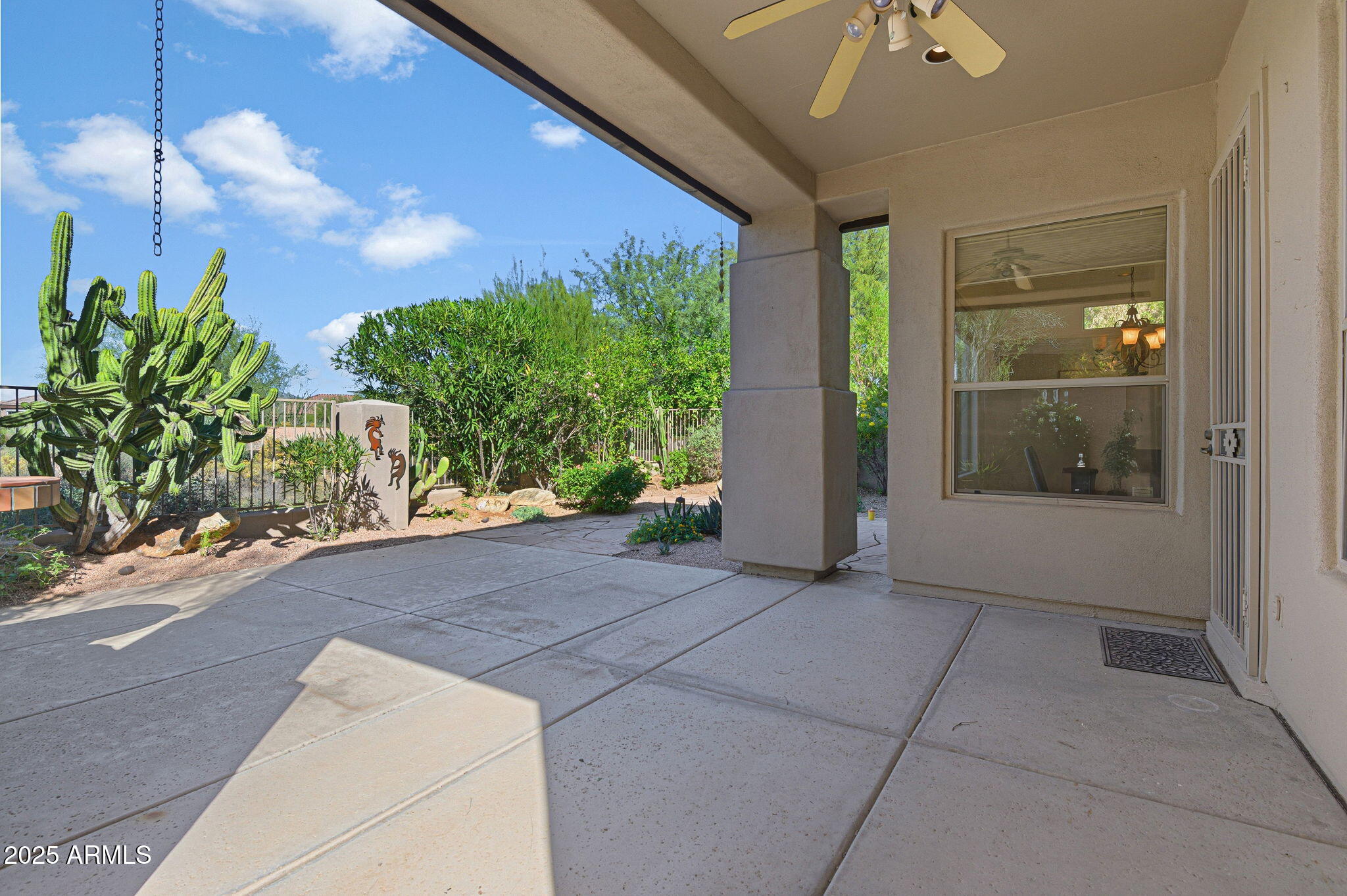 9706 E CHUCKWAGON Lane