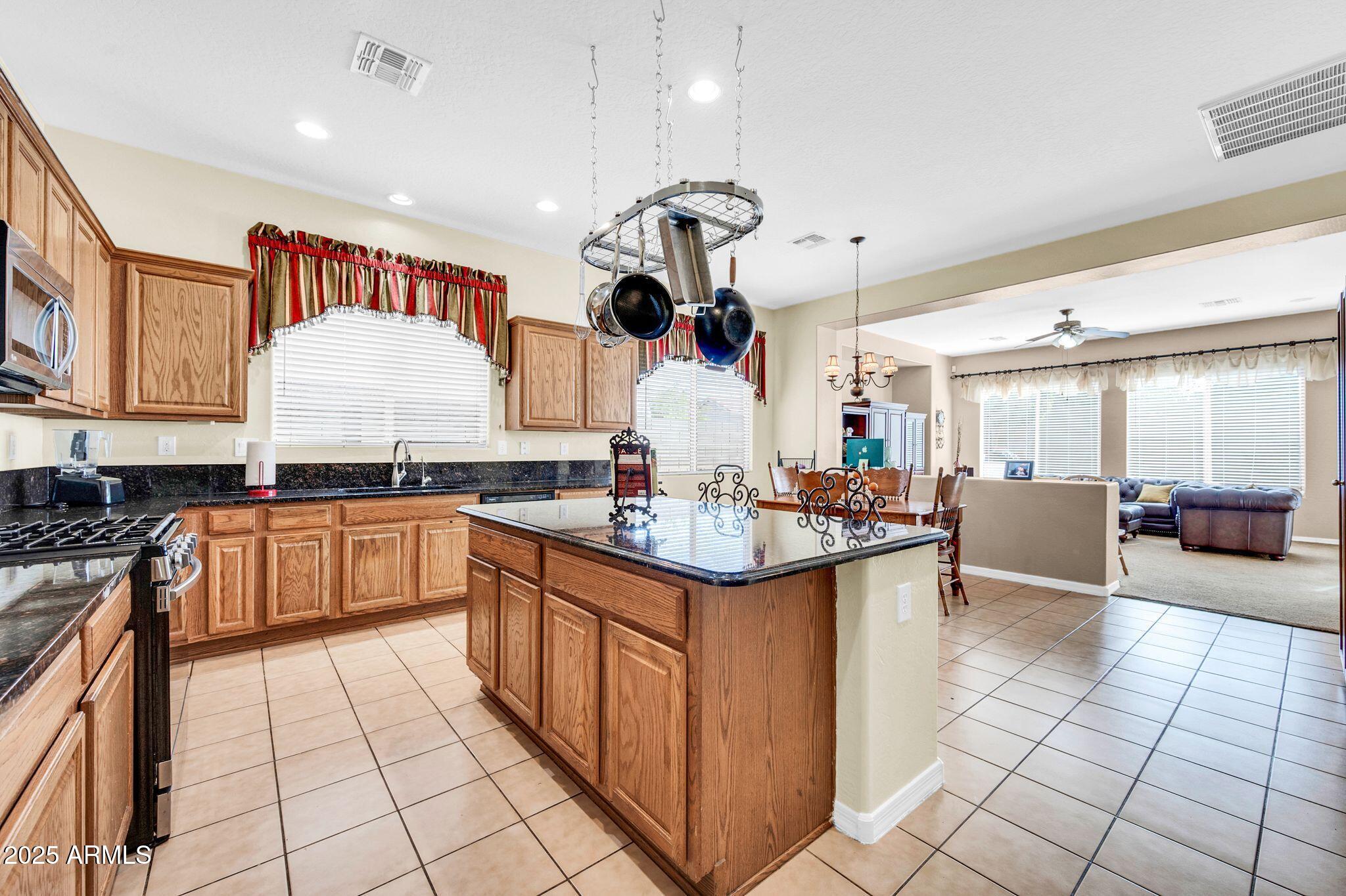 2251 W Clearview Trail