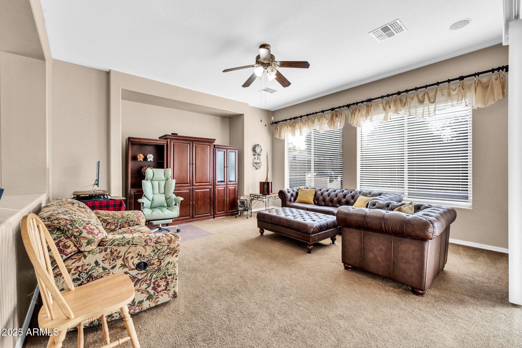 2251 W Clearview Trail