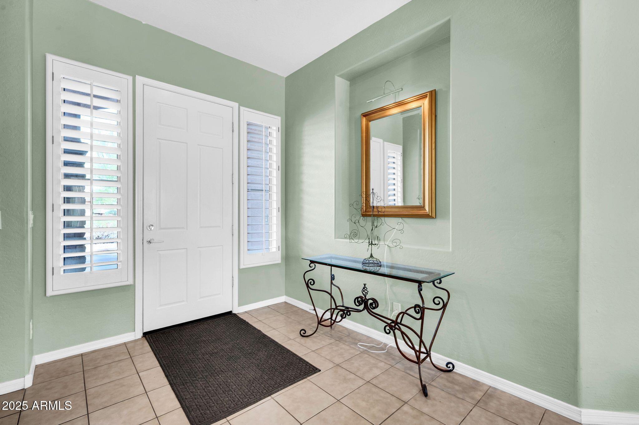 2251 W Clearview Trail