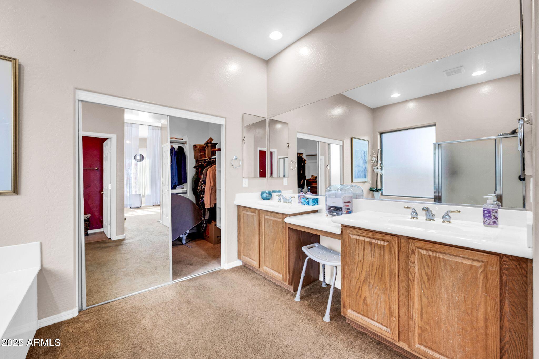 2251 W Clearview Trail