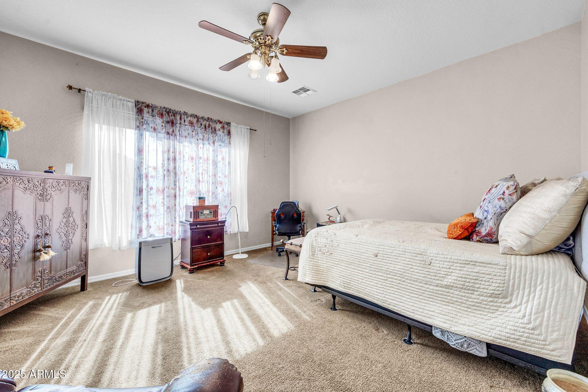 2251 W Clearview Trail