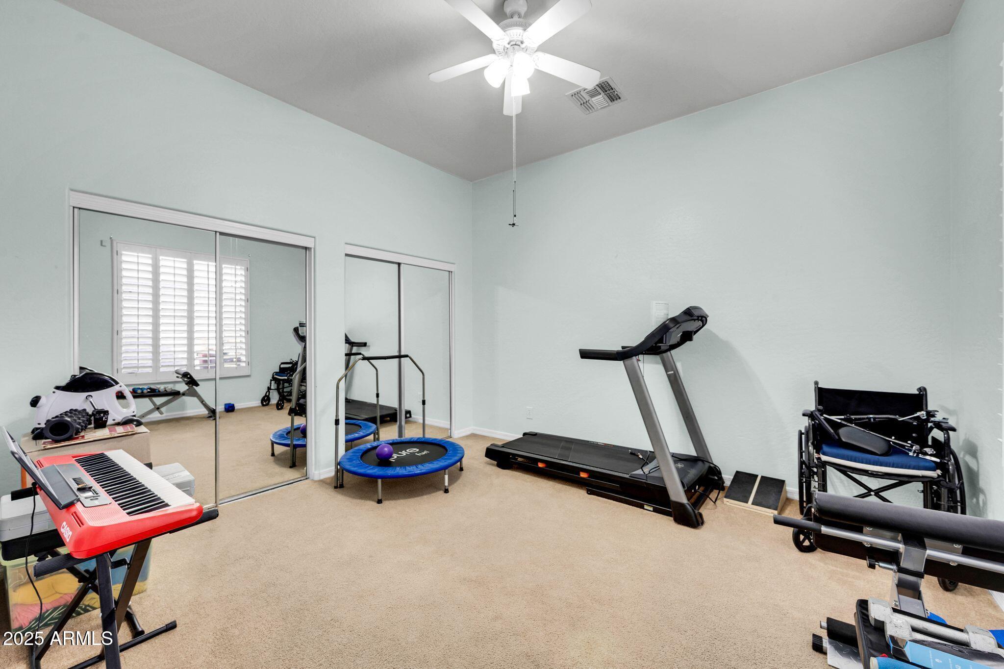 2251 W Clearview Trail