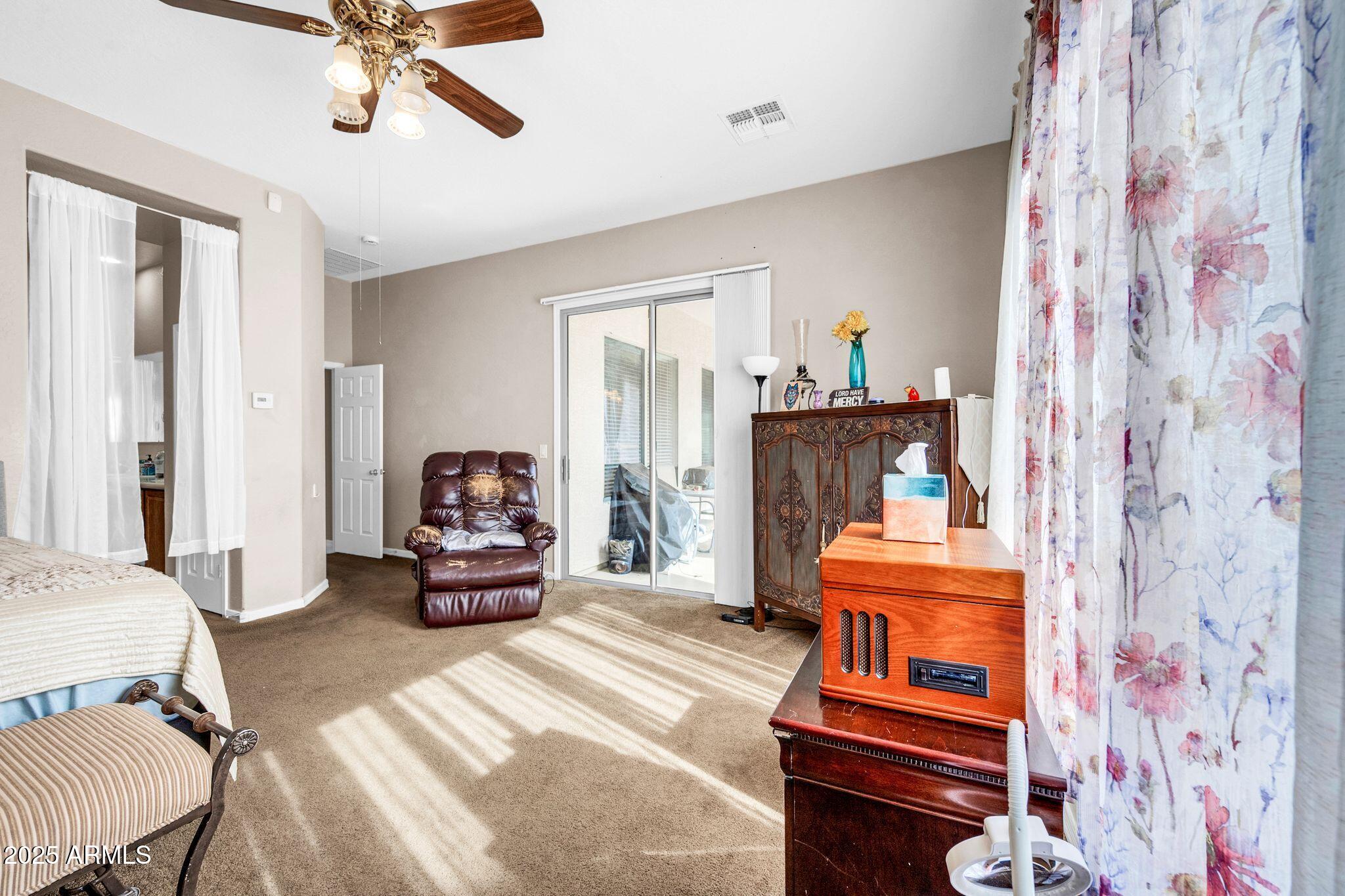 2251 W Clearview Trail