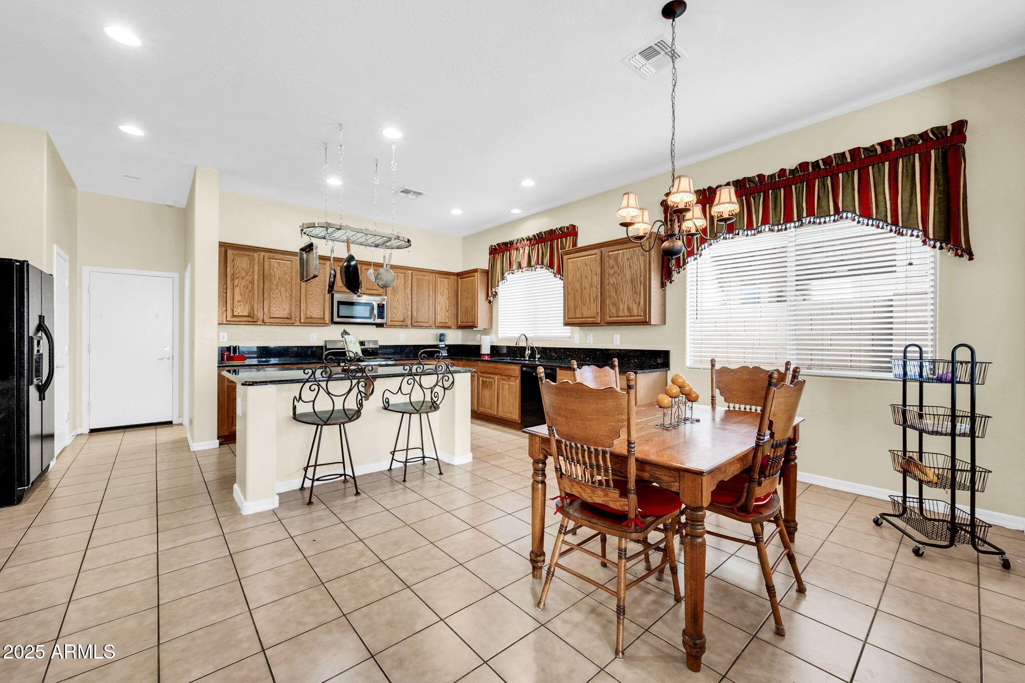 2251 W Clearview Trail