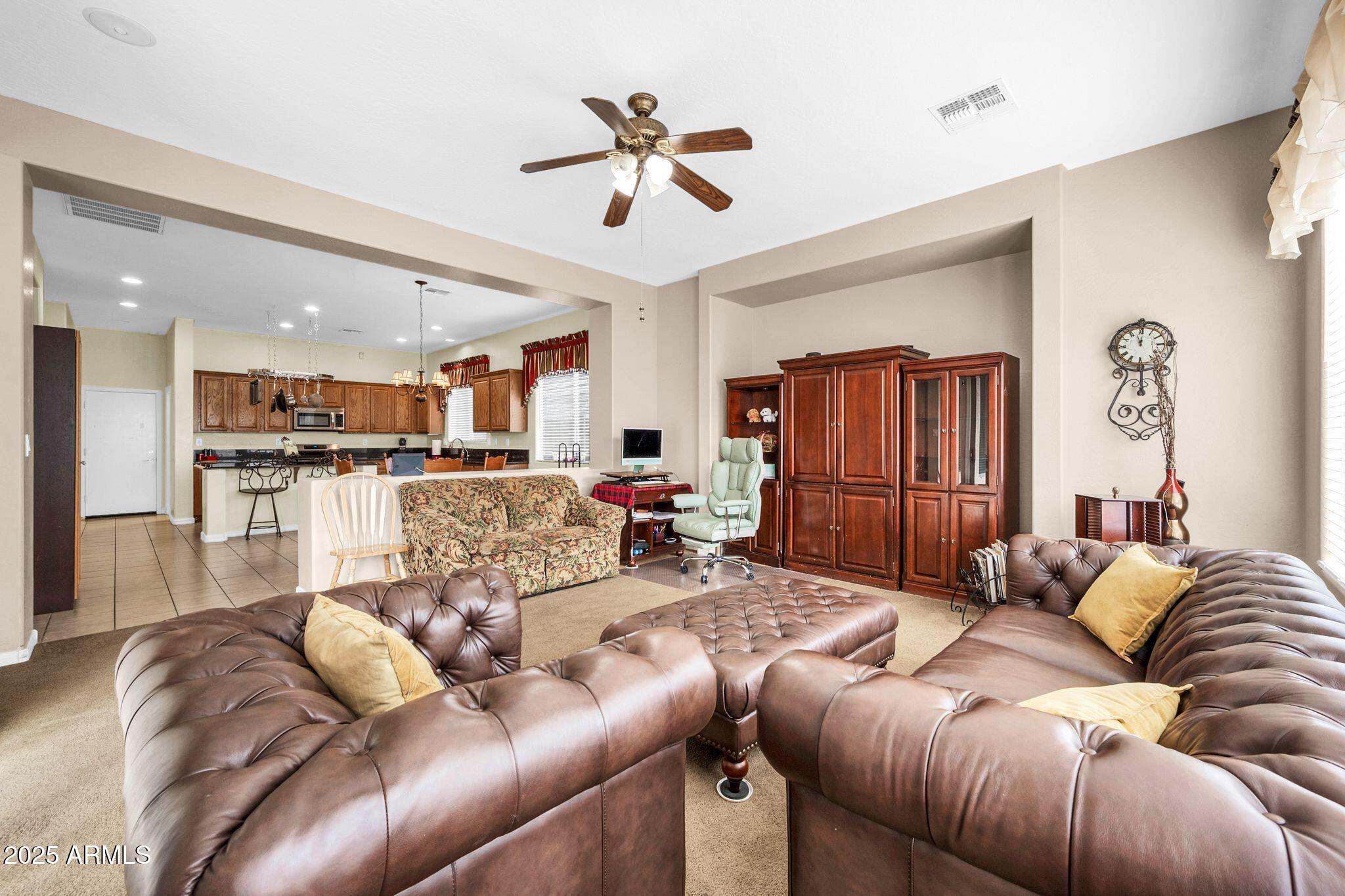 2251 W Clearview Trail