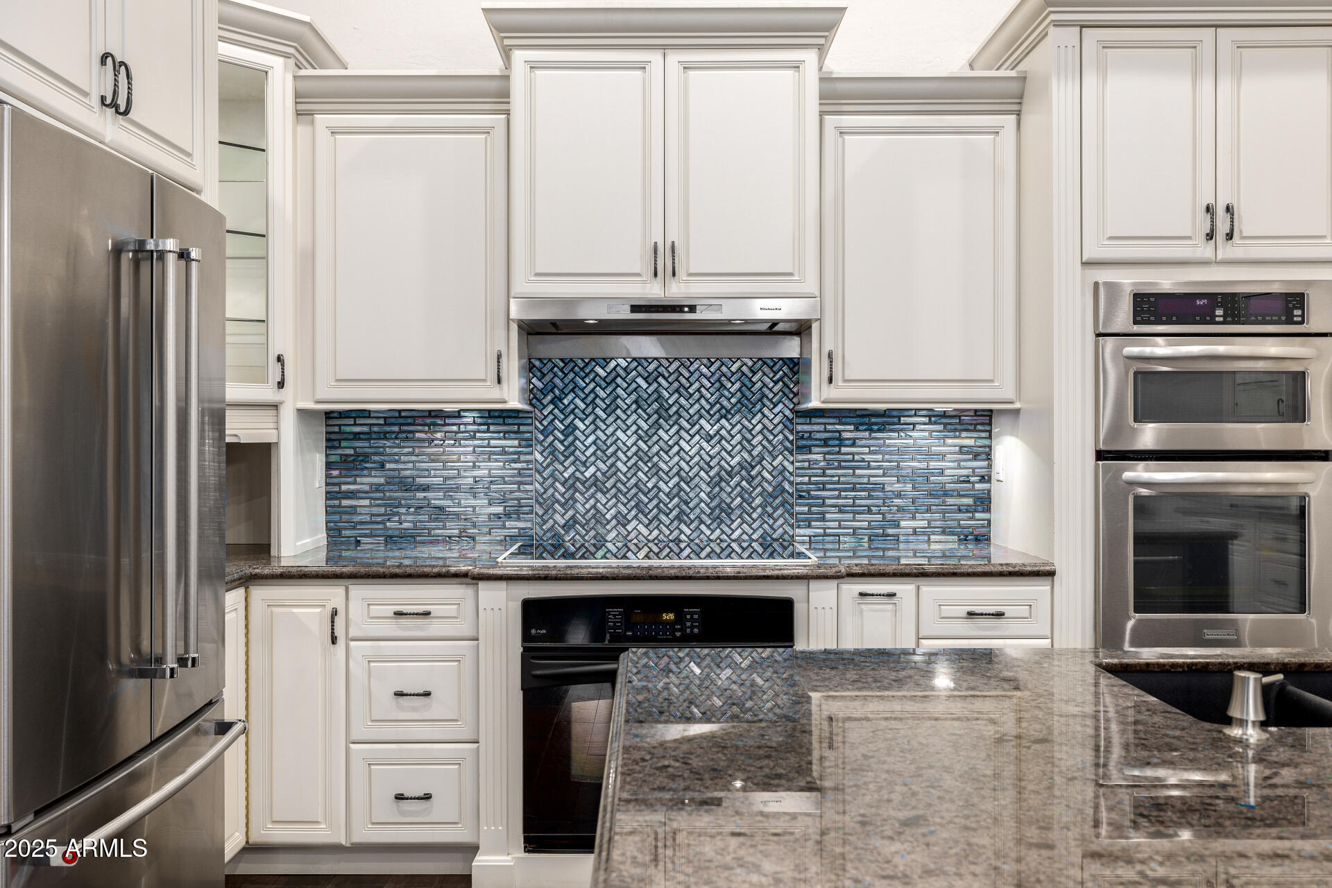 9290 E THOMPSON PEAK Parkway 231