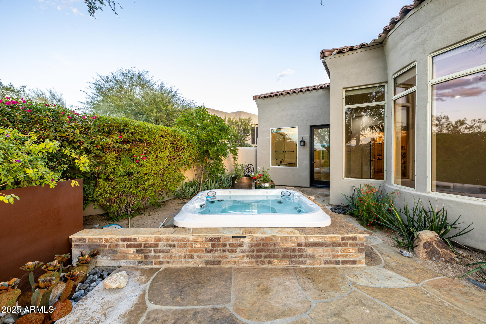 9290 E THOMPSON PEAK Parkway 231