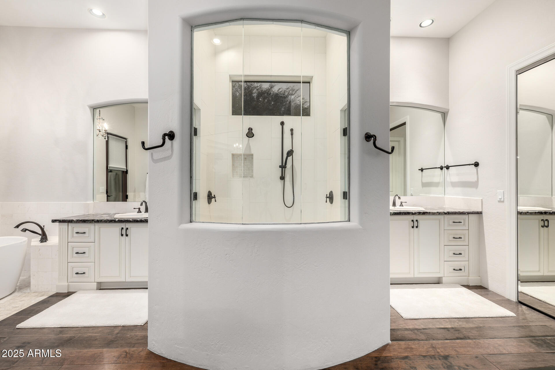 9290 E THOMPSON PEAK Parkway 231