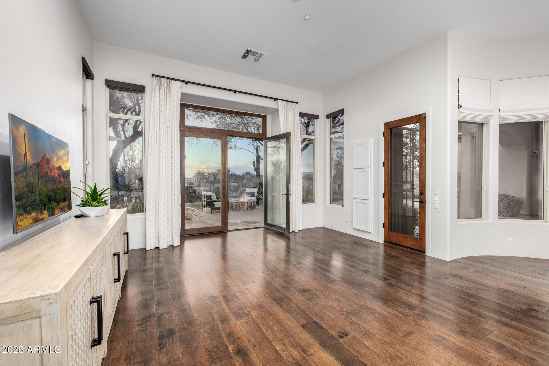 9290 E THOMPSON PEAK Parkway 231