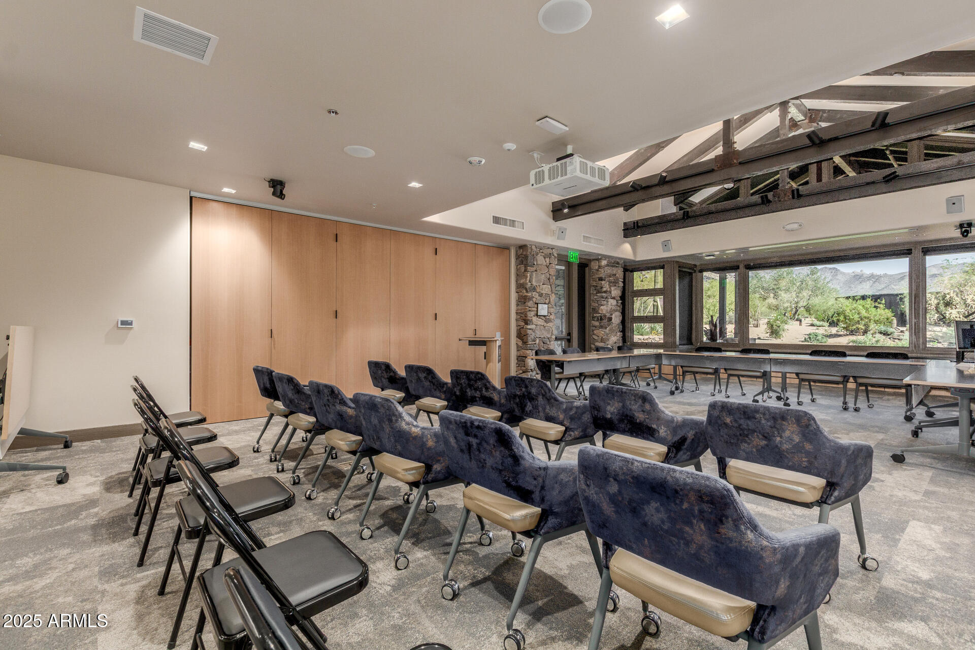 9290 E THOMPSON PEAK Parkway 231