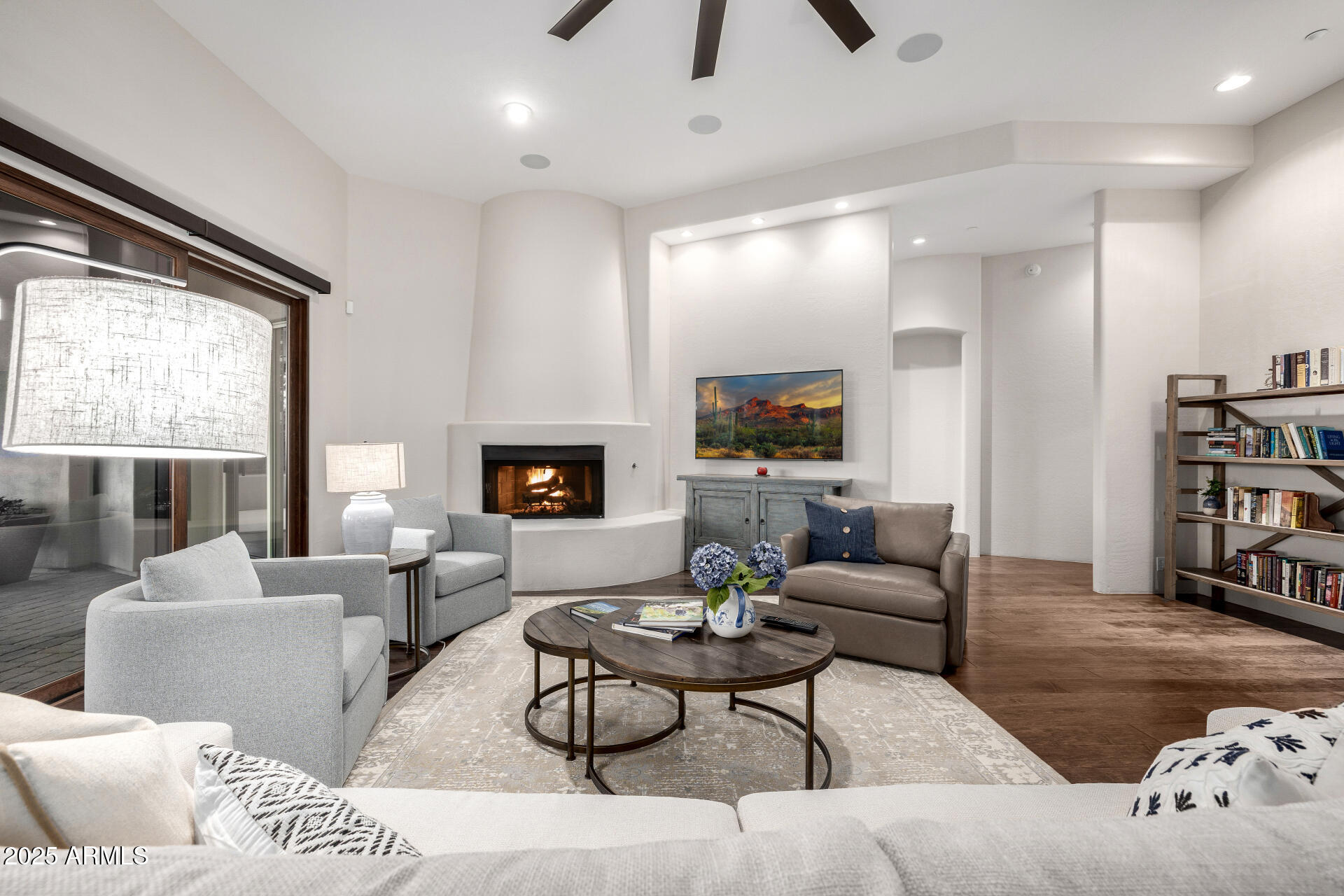 9290 E THOMPSON PEAK Parkway 231