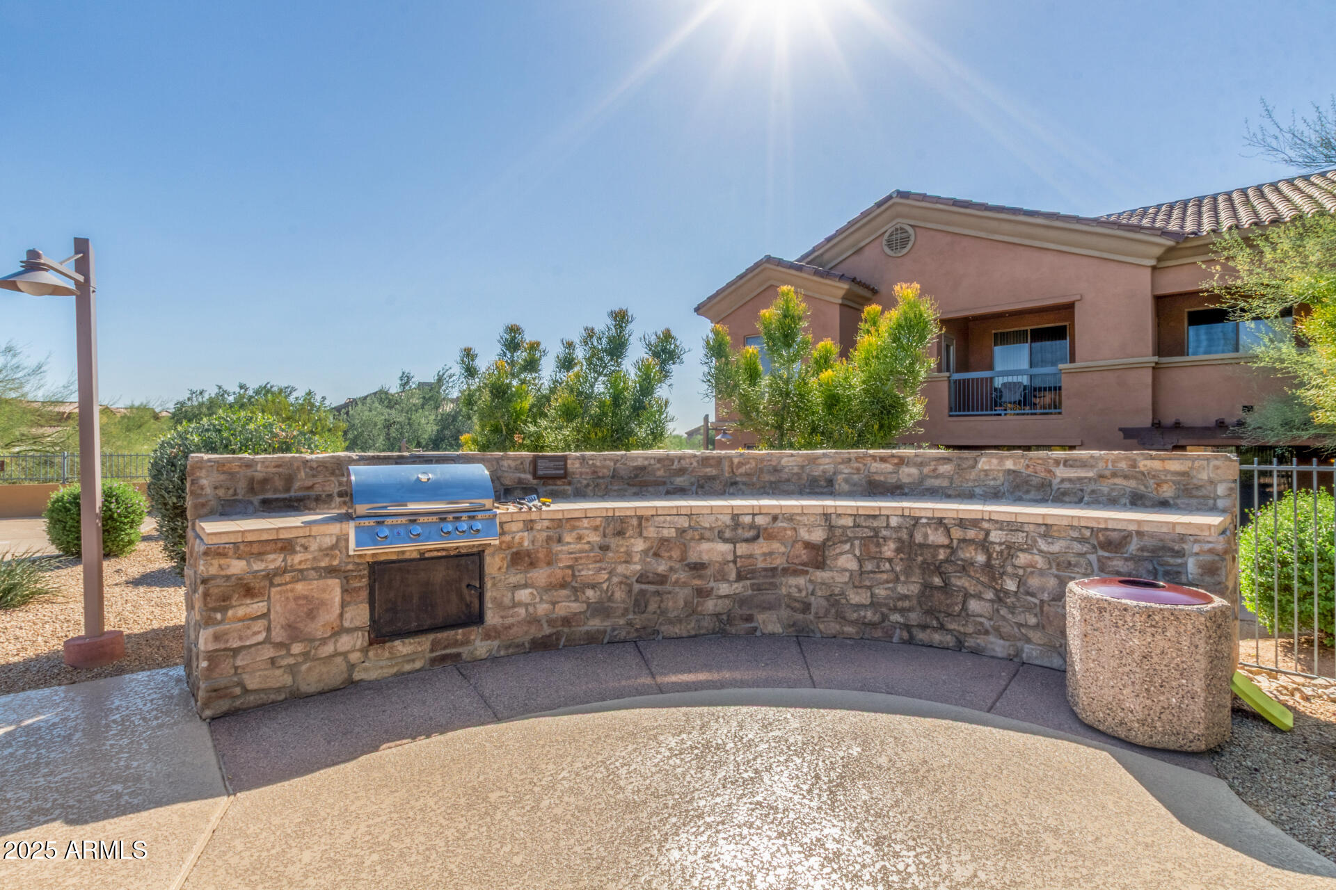 20801 N 90TH Place 253