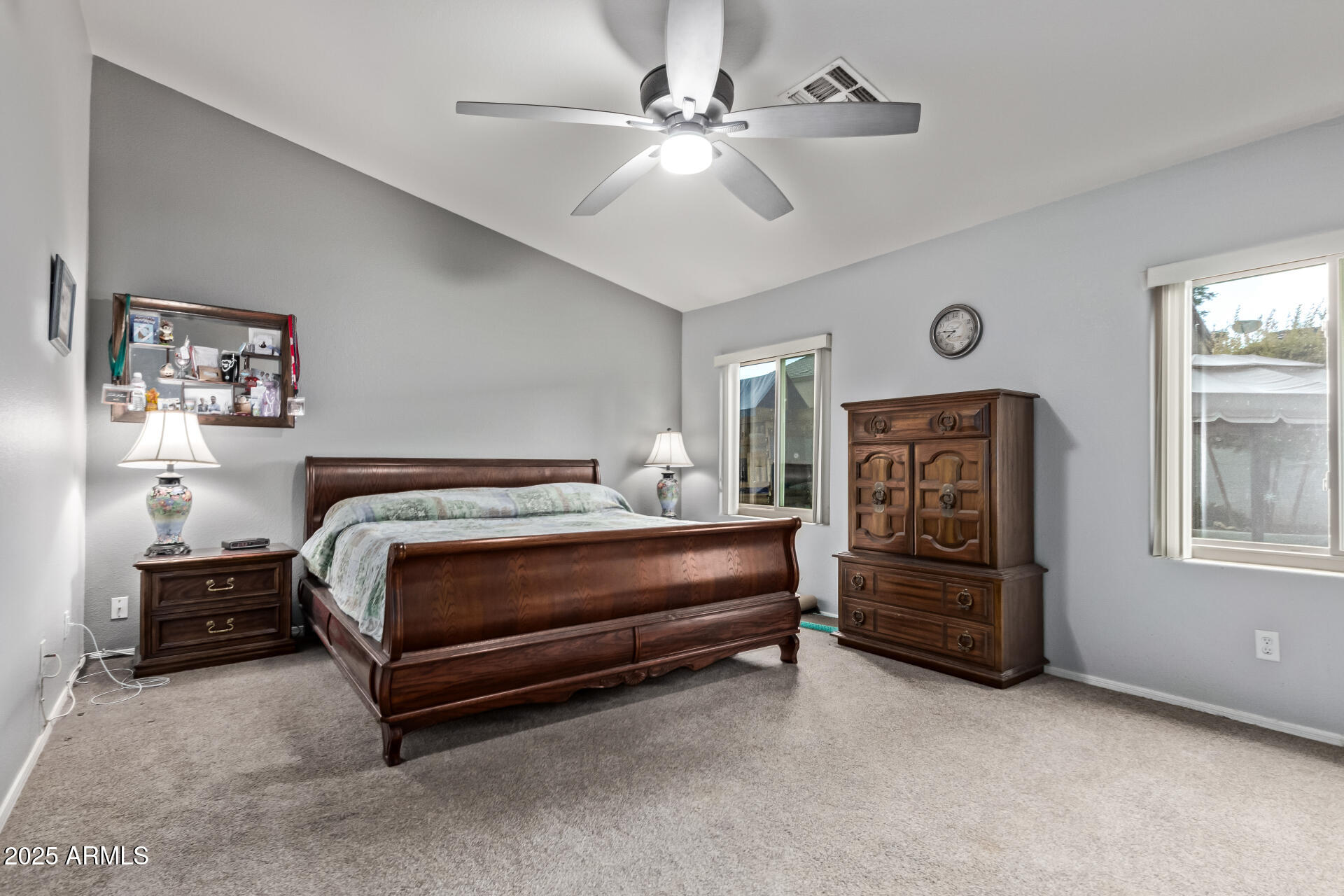 5512 E Holmes Avenue