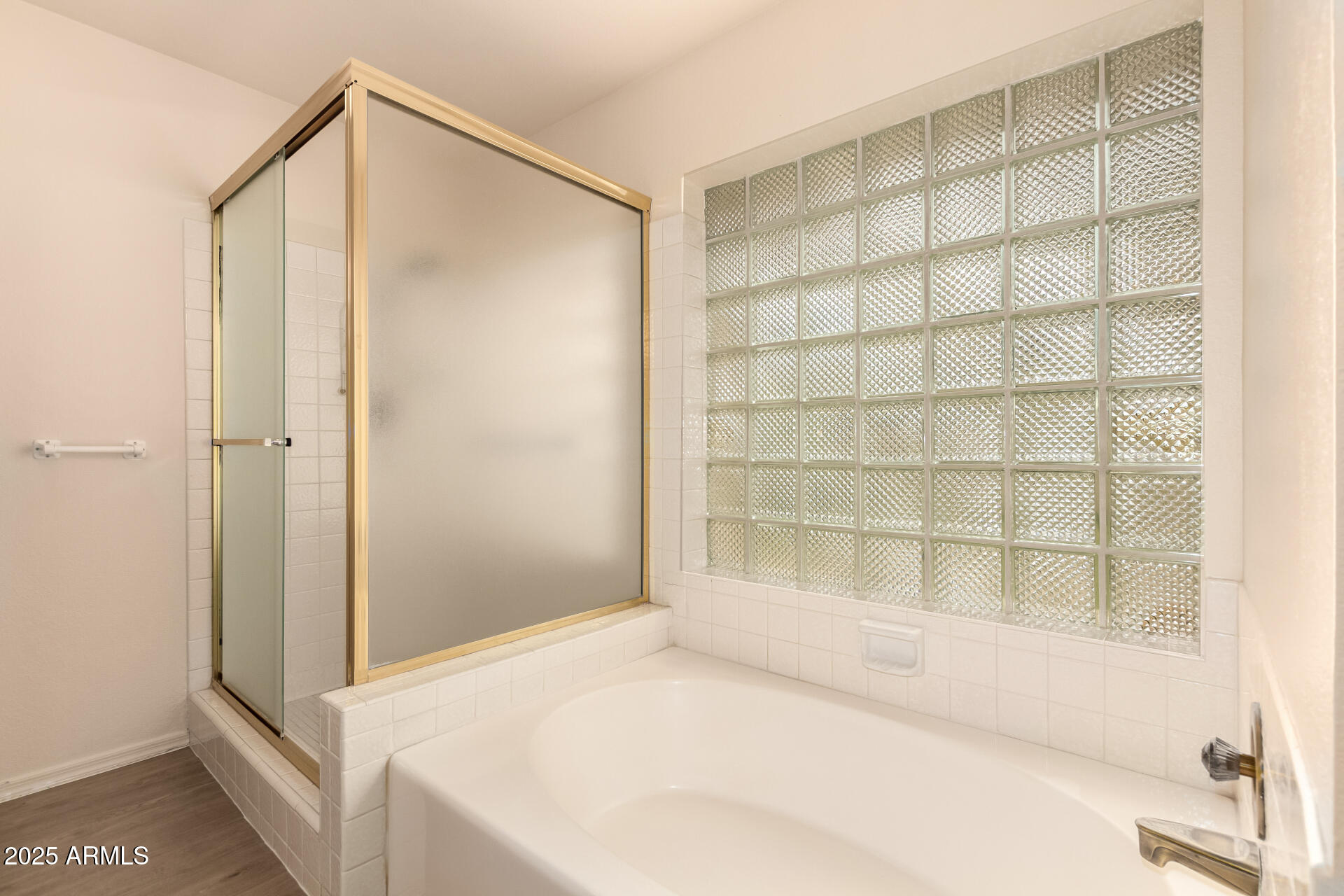 2059 E BROWN Road 30