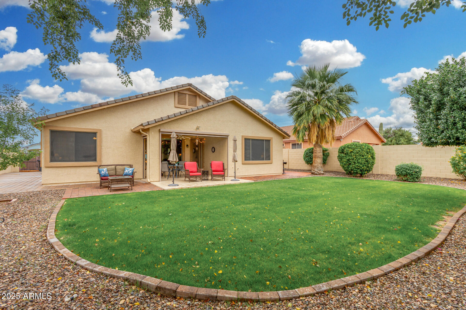 6219 E MALLORY Street