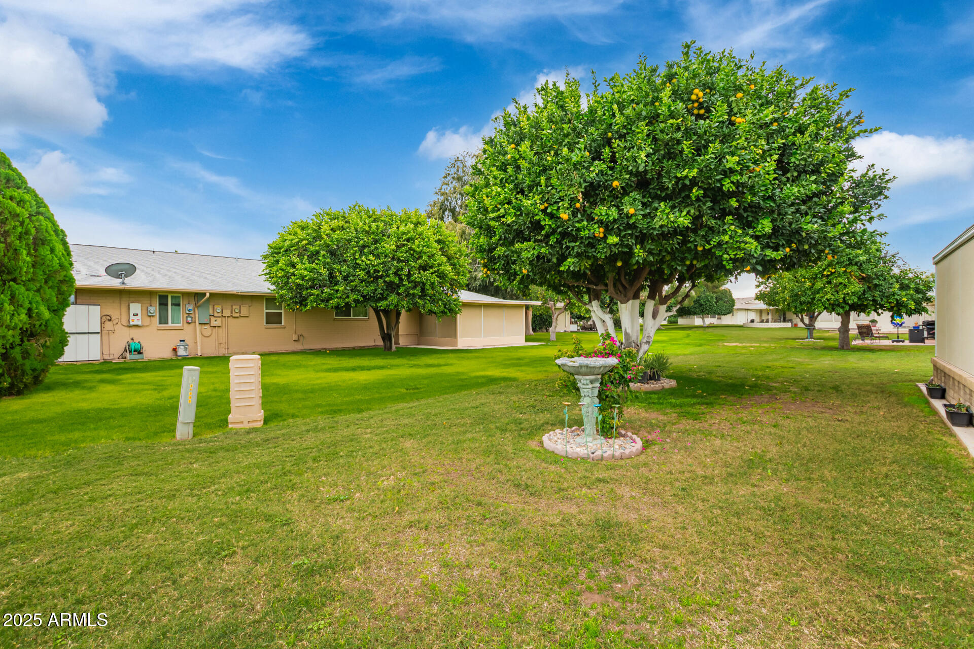 10764 W CINNEBAR Avenue