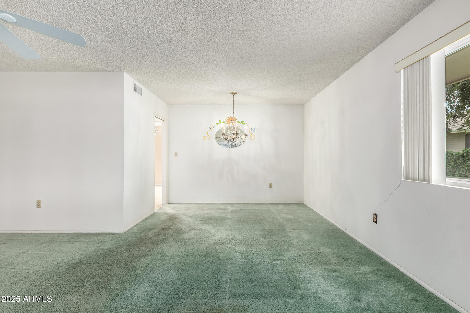 10764 W CINNEBAR Avenue