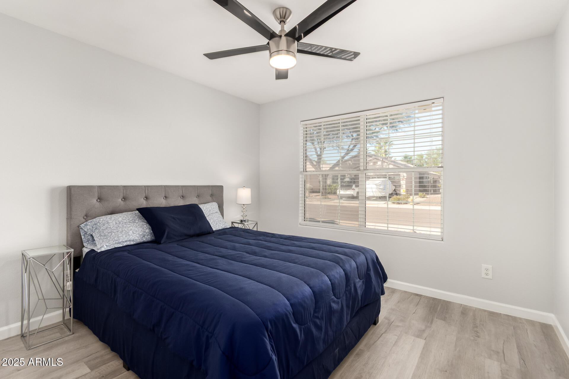 4741 E CHARLESTON Avenue