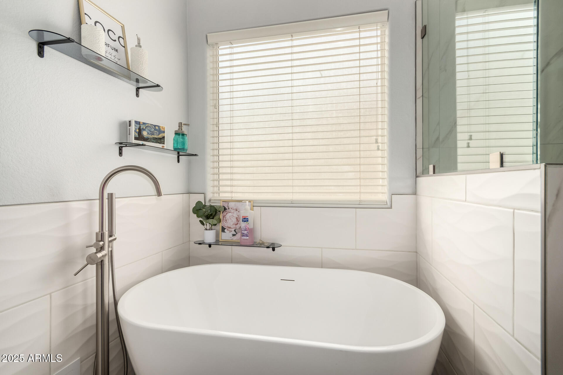 4741 E CHARLESTON Avenue