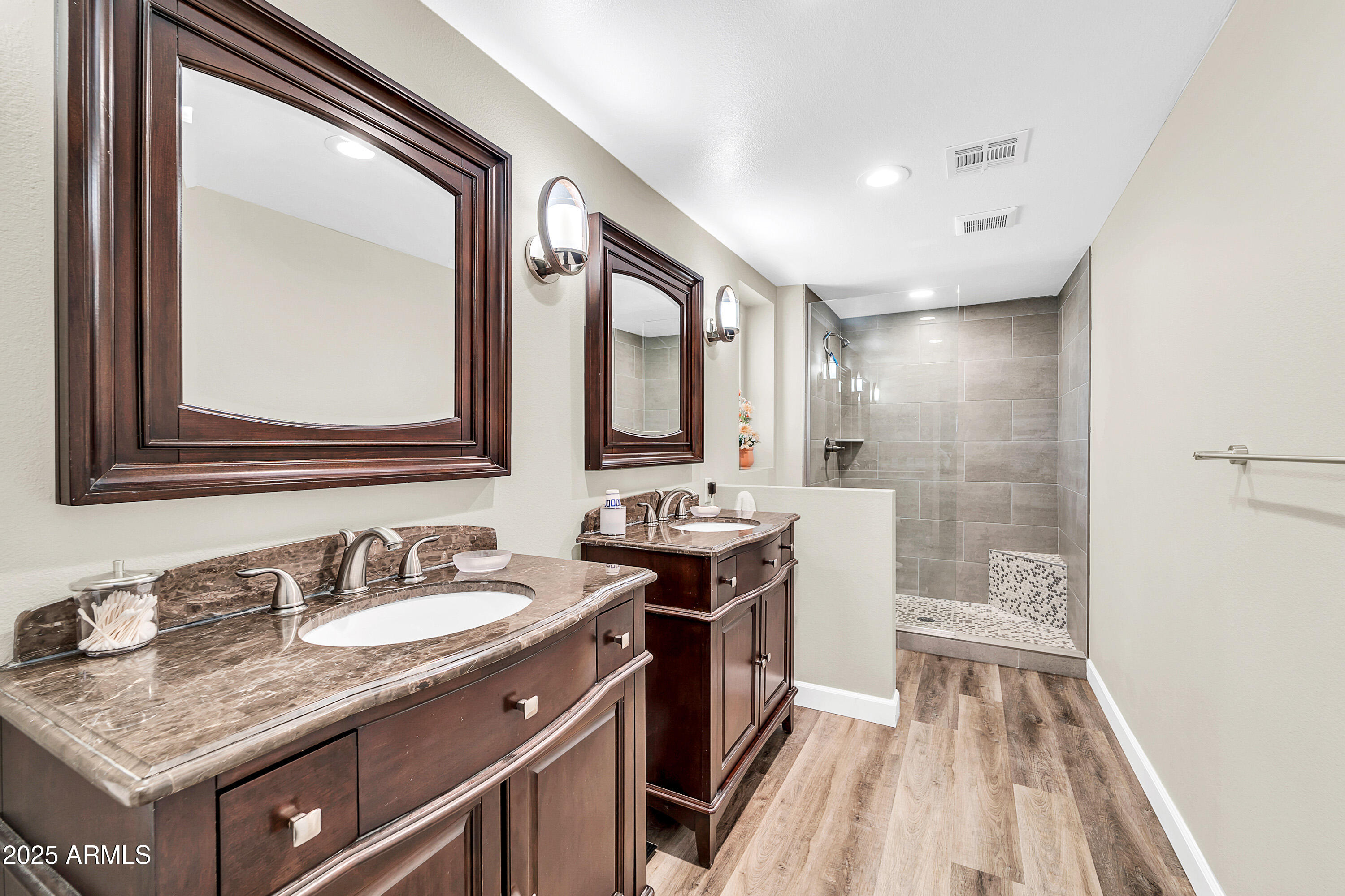 13202 W BEECHWOOD Drive