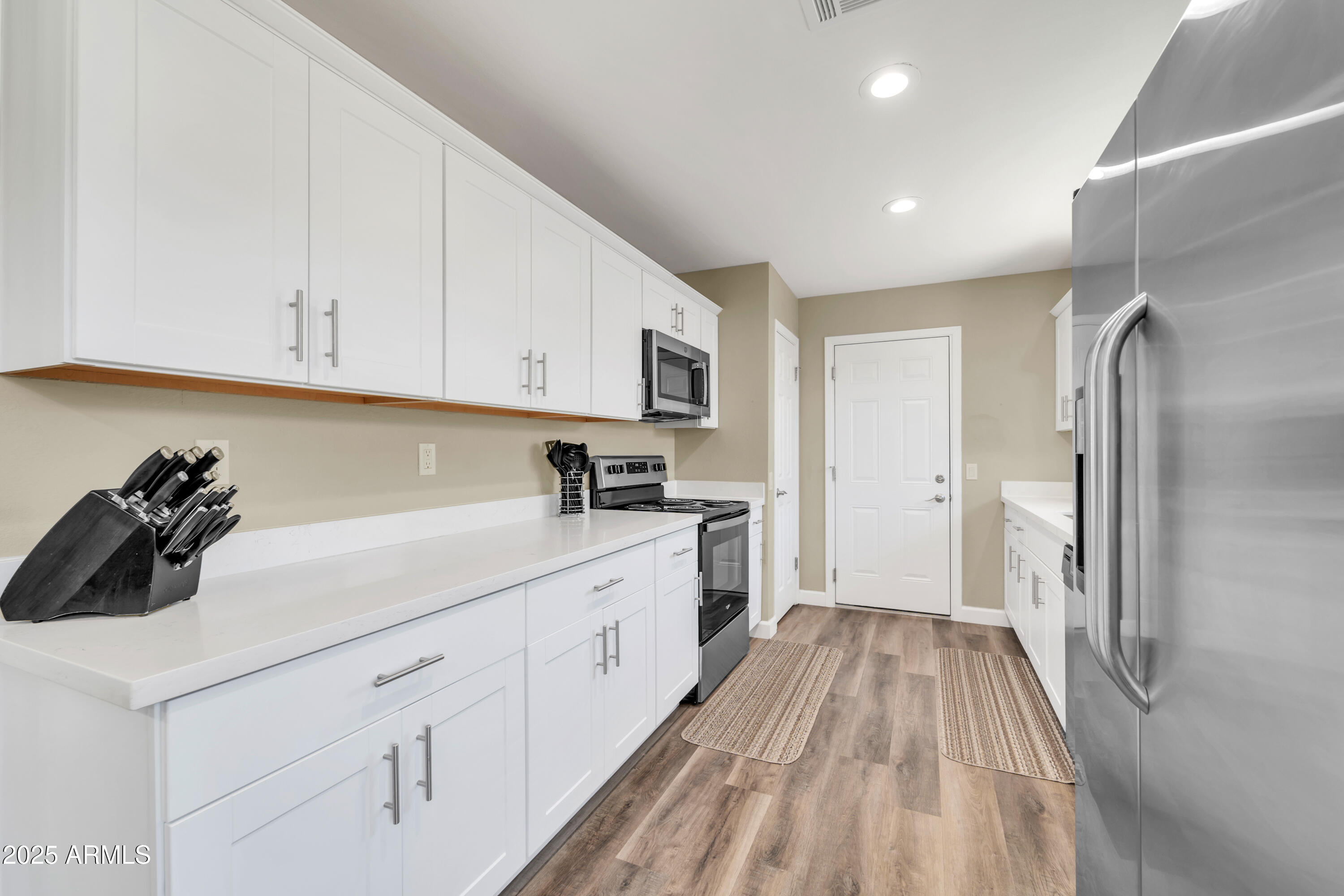 13202 W BEECHWOOD Drive