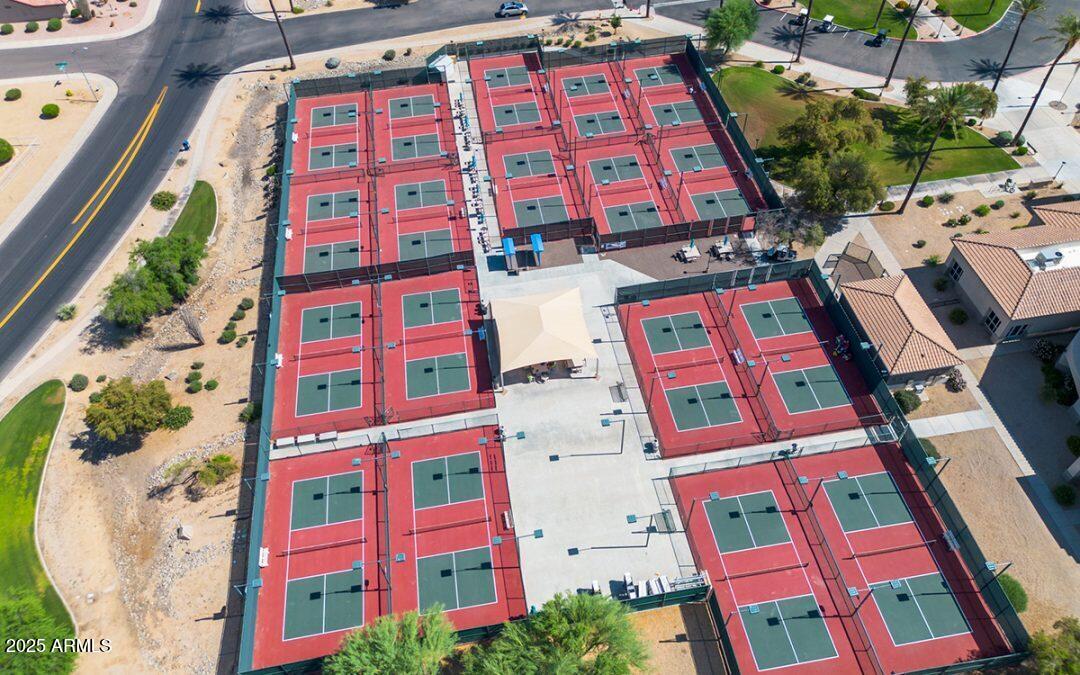 13202 W BEECHWOOD Drive