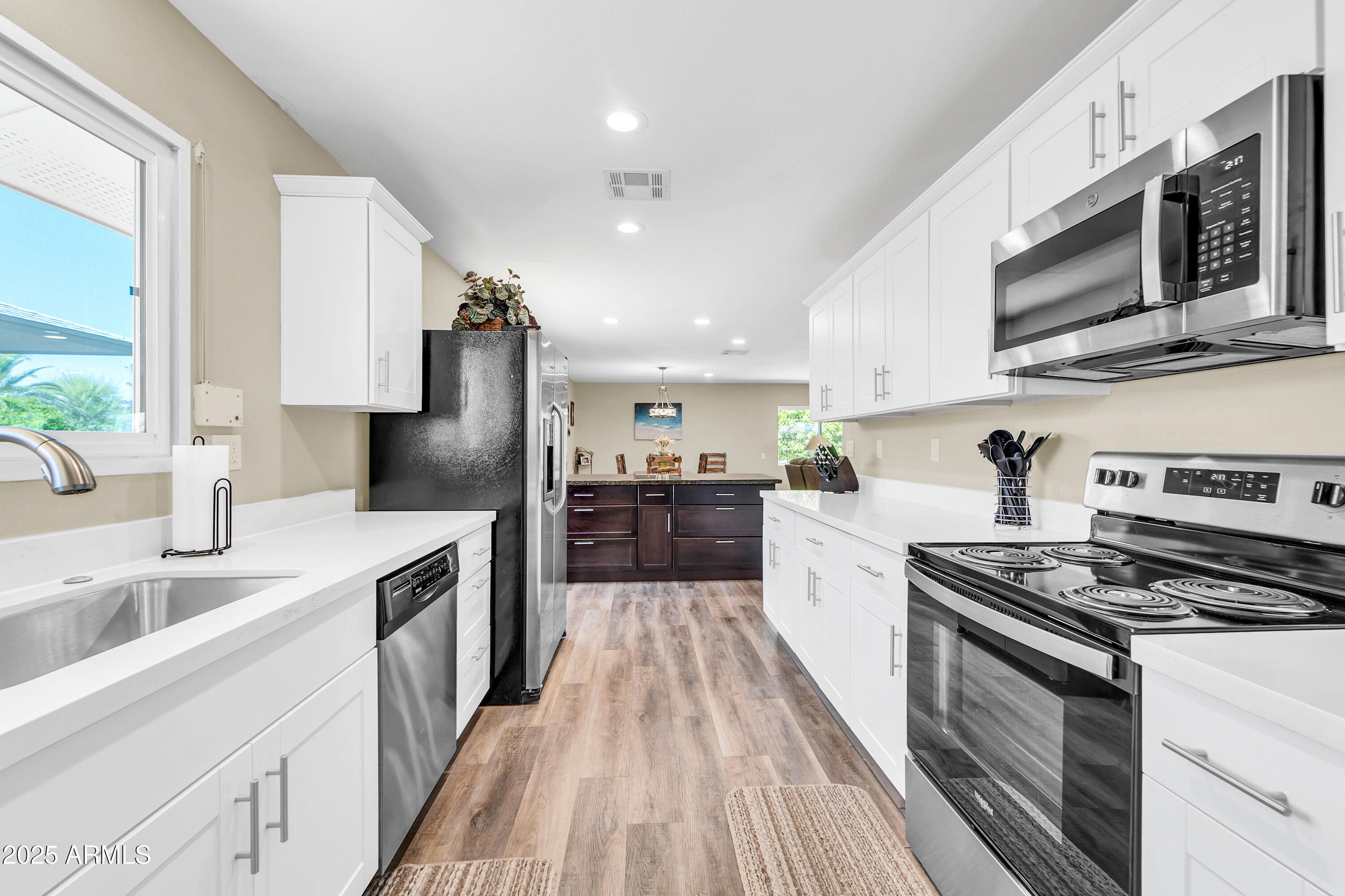 13202 W BEECHWOOD Drive