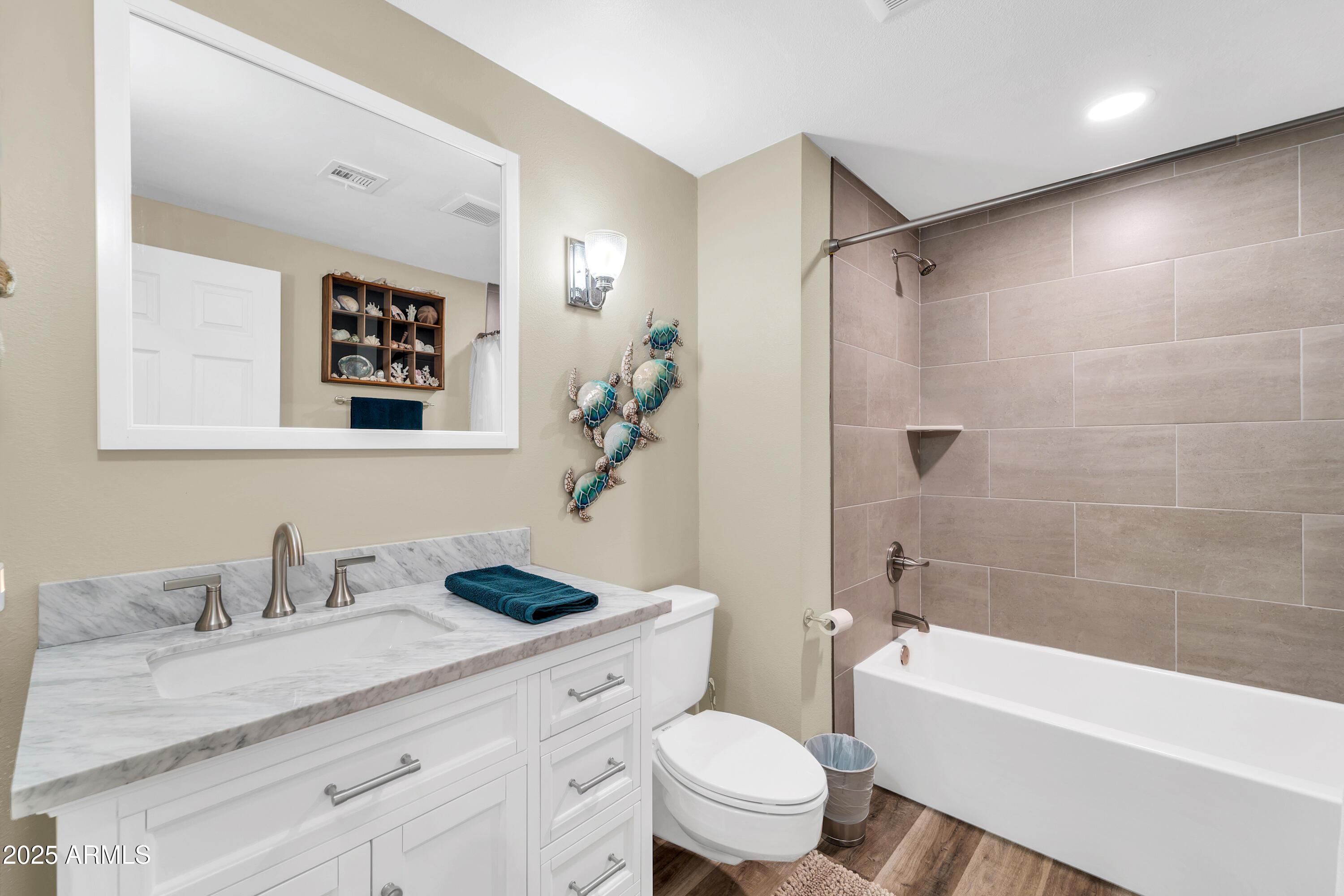 13202 W BEECHWOOD Drive