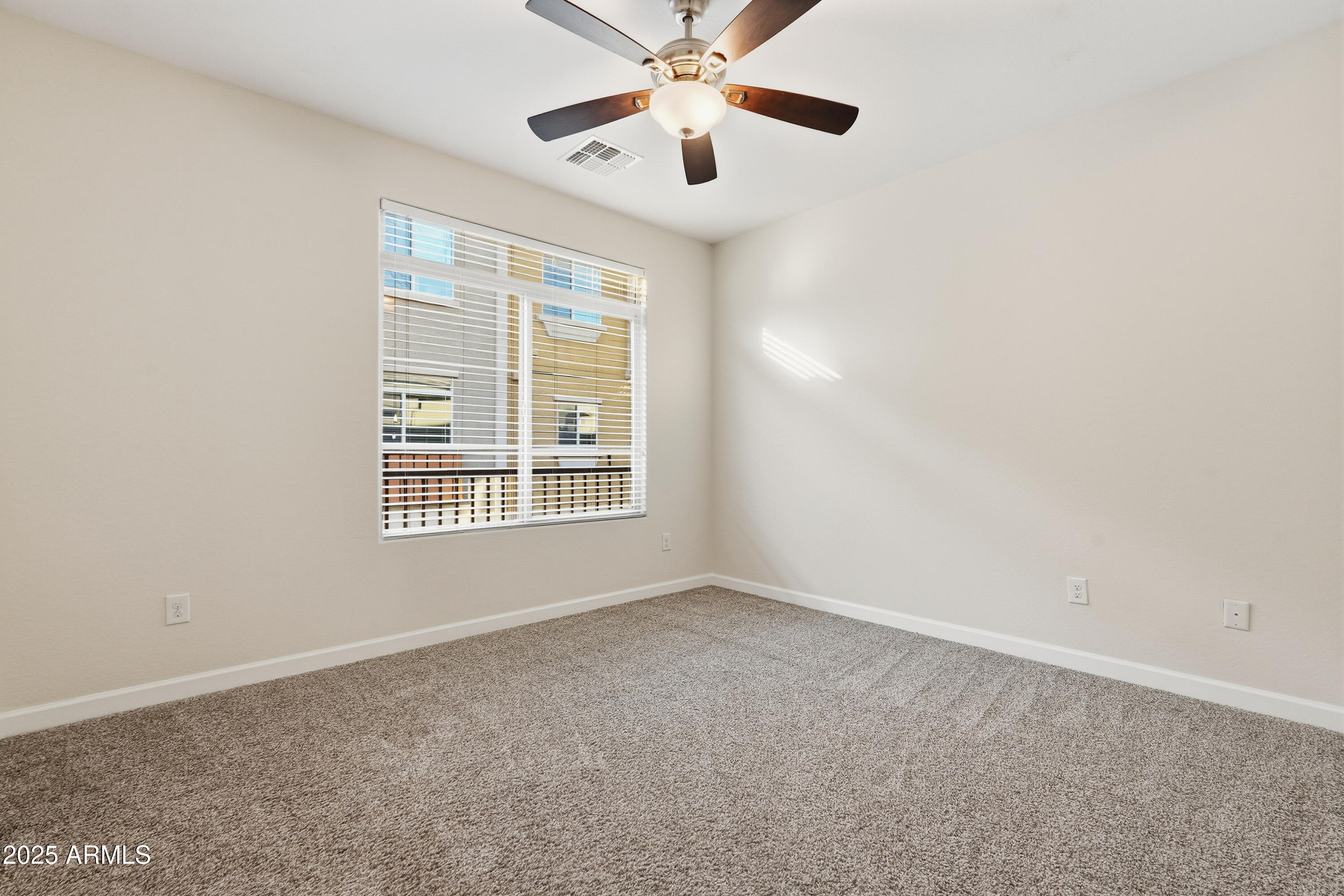 240 W JUNIPER Avenue 1220