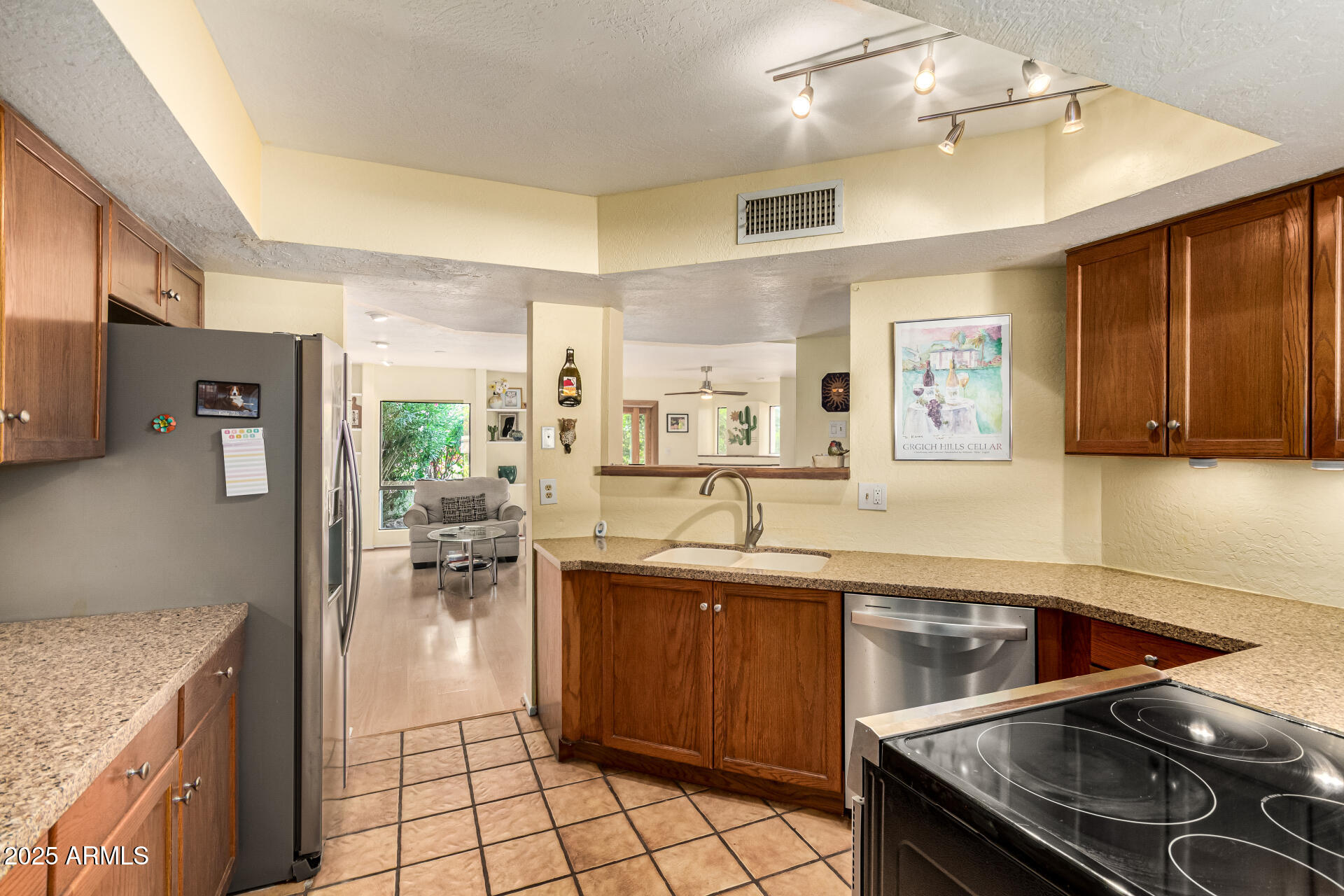 7755 E THOMAS Road 17