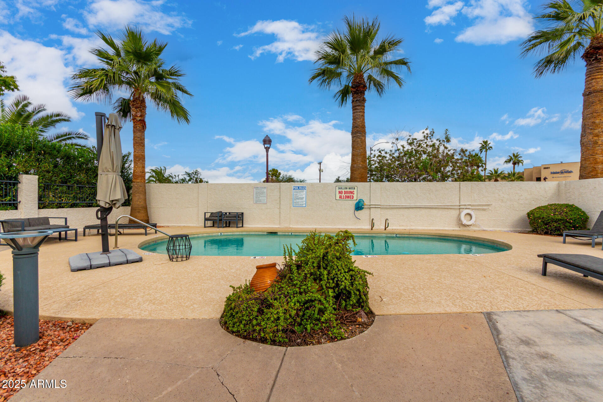 7755 E THOMAS Road 17