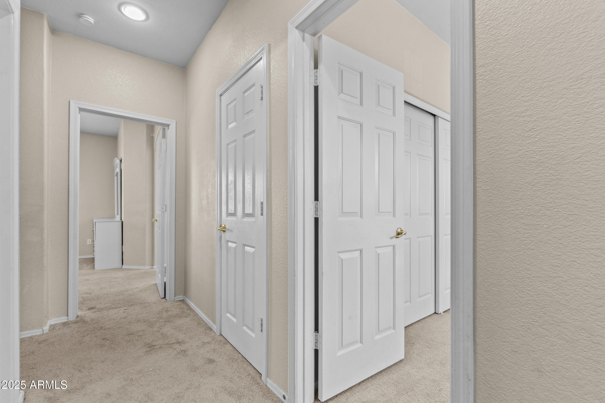 15516 W MARCONI Avenue