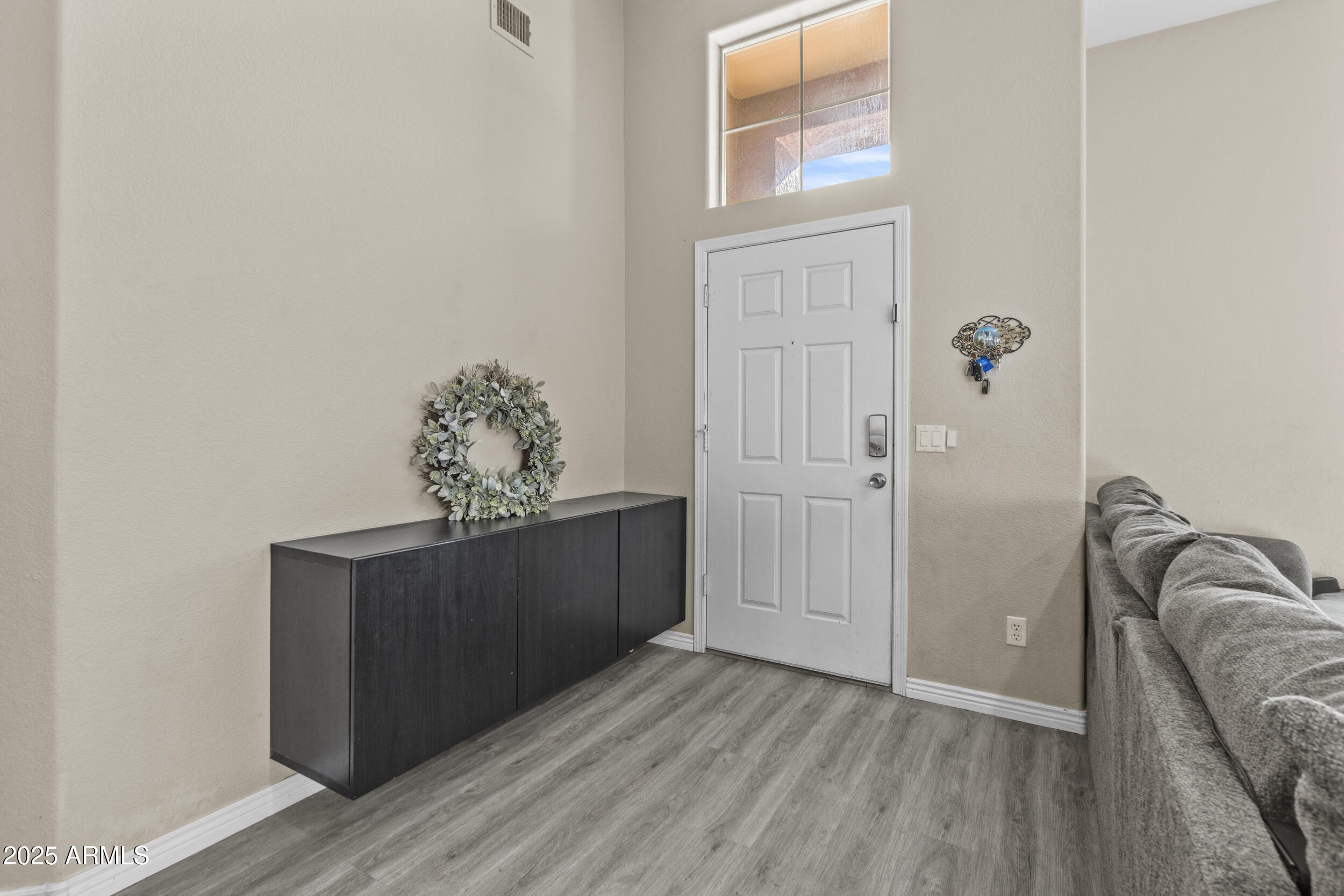 15516 W MARCONI Avenue