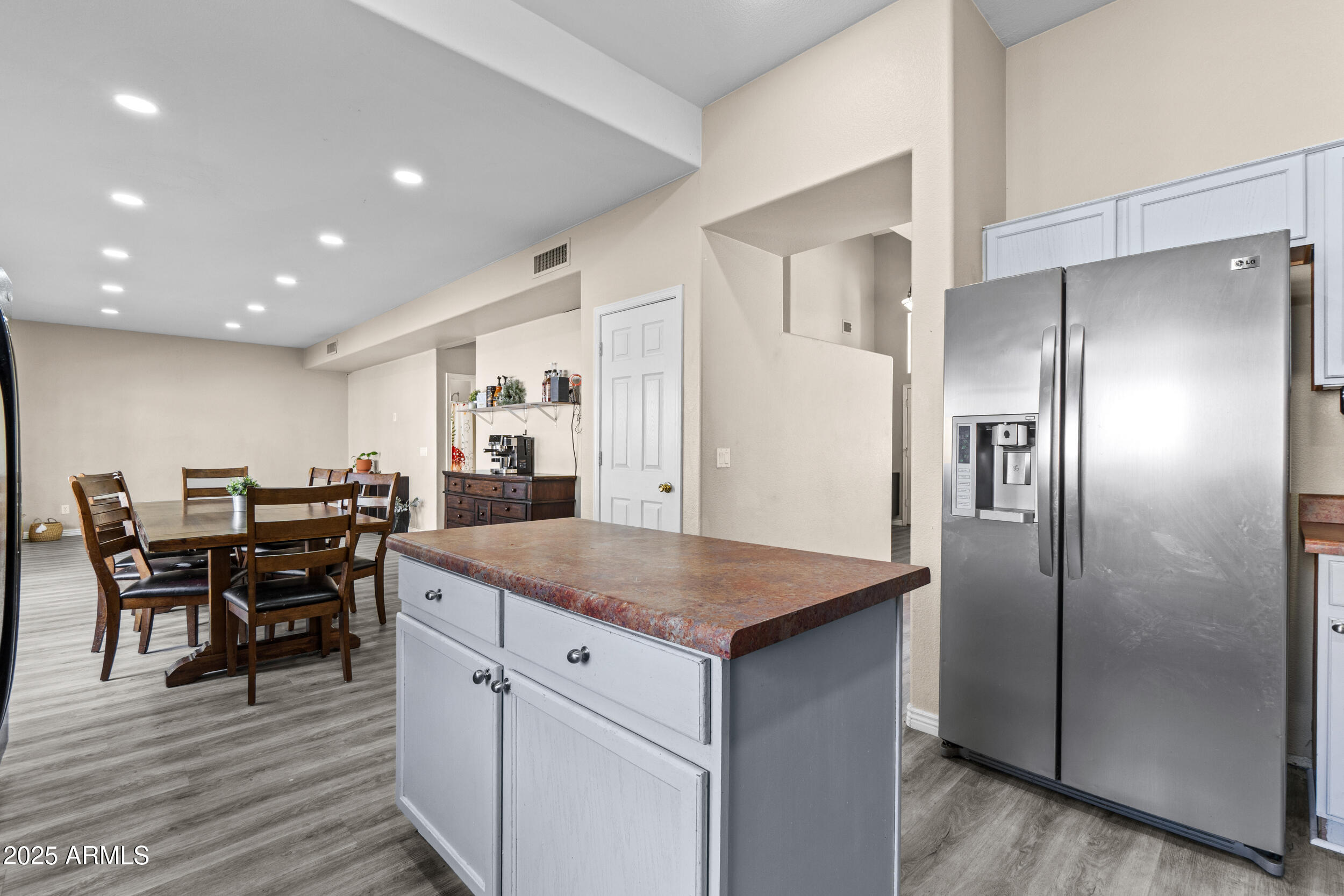 15516 W MARCONI Avenue