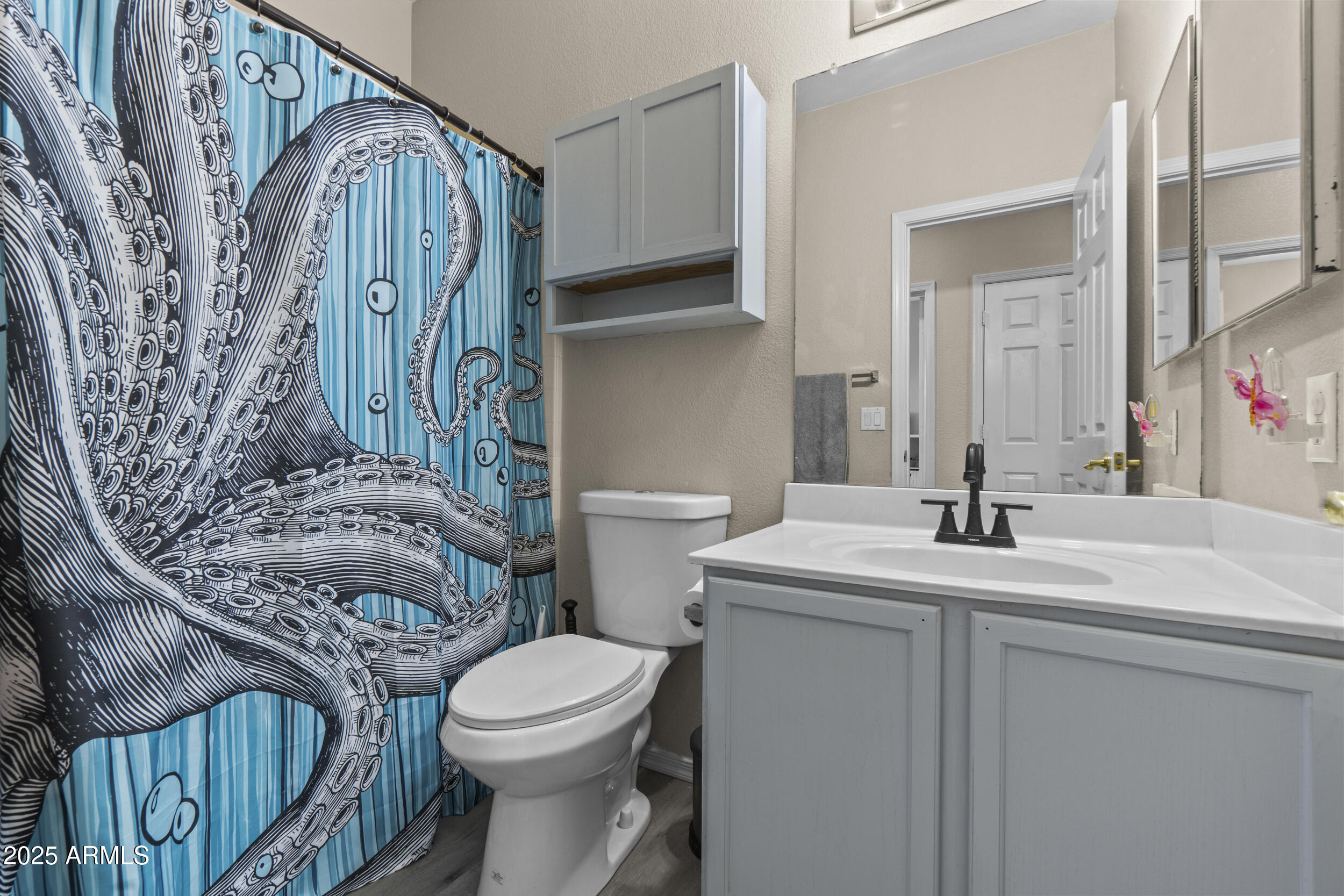 15516 W MARCONI Avenue