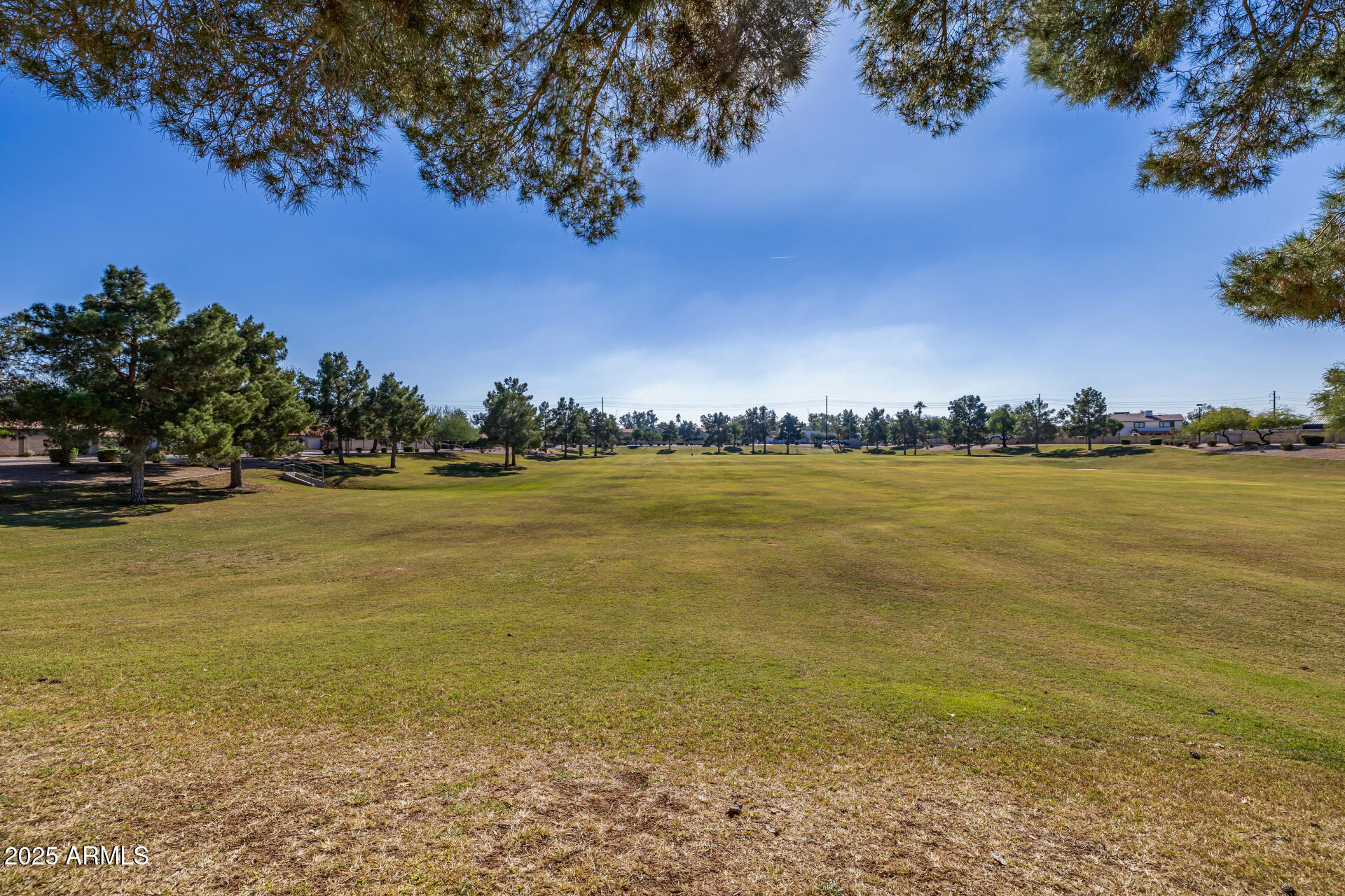 660 W MENDOZA Avenue