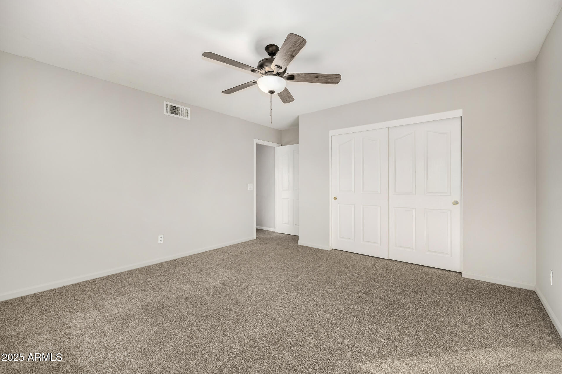 660 W MENDOZA Avenue